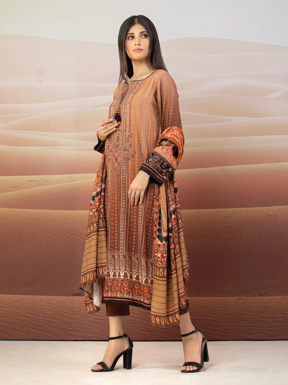 Unstitched Embroidered Viscose Shirt Dupatta - EWU22V13-24046SD - Image 5