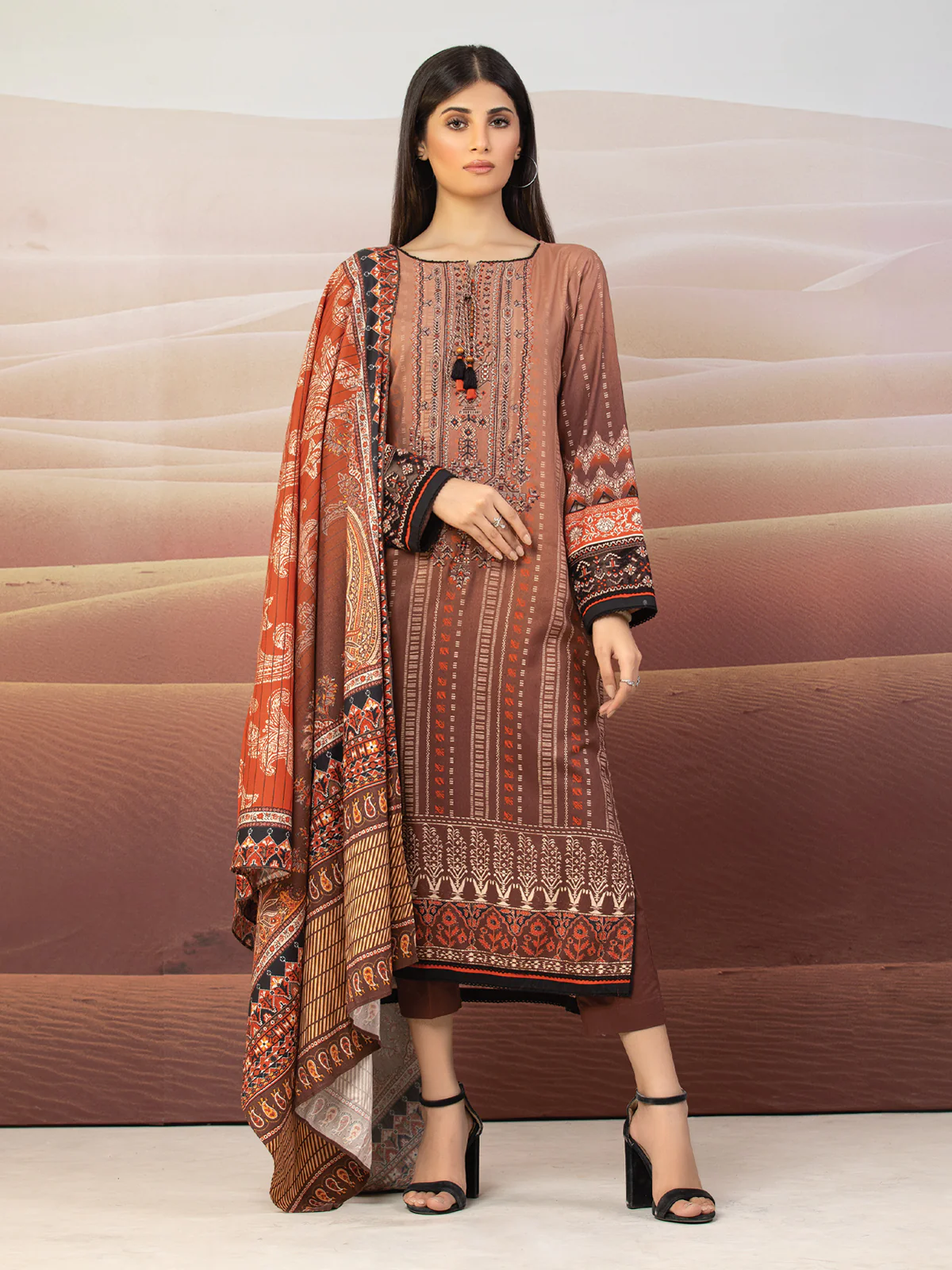 Unstitched Embroidered Viscose Suit - EWU22V13-24046XXL - Image 7