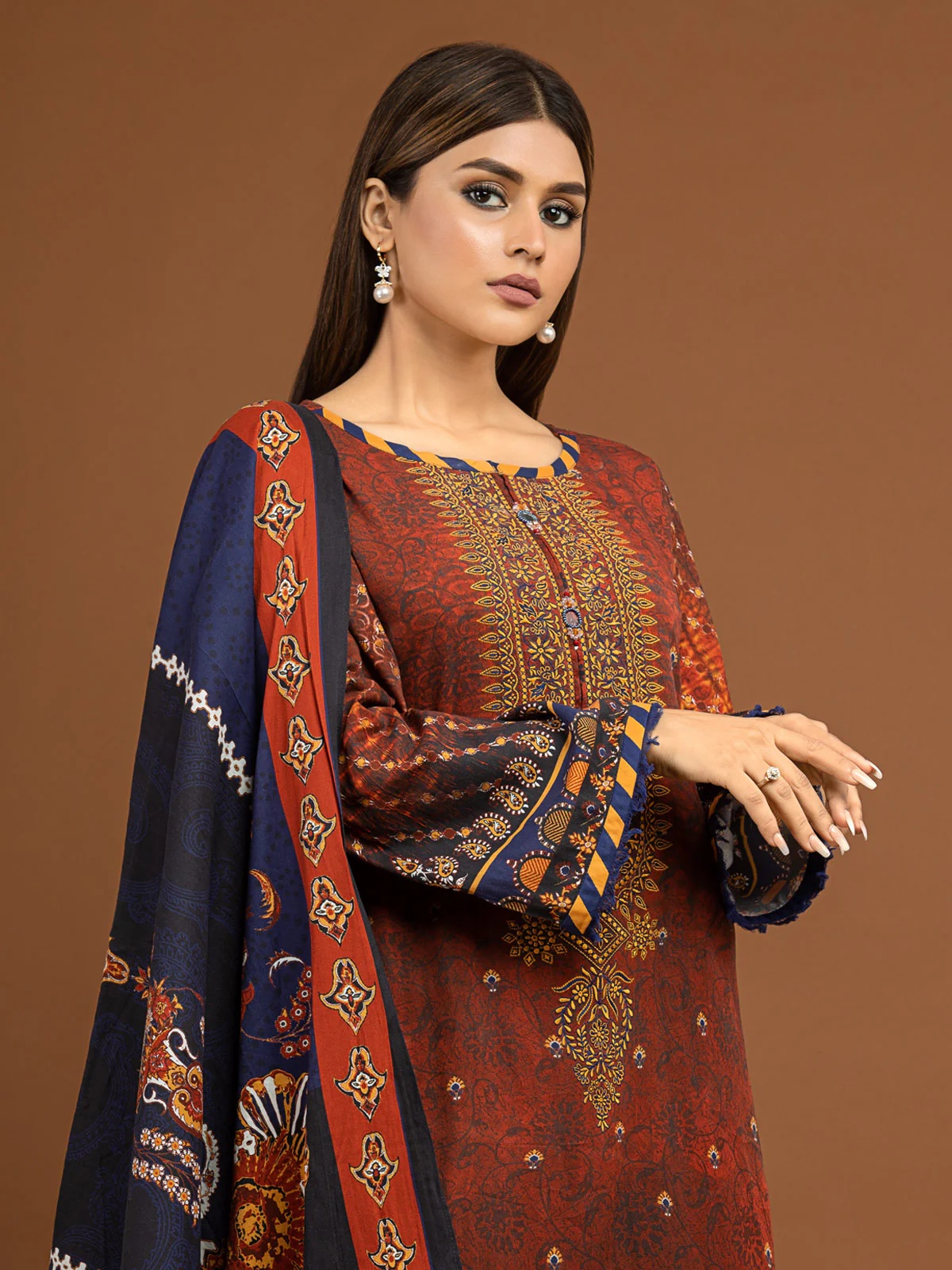 Unstitched Embroidered Viscose Suit - EWU22V13-24050 - Image 2