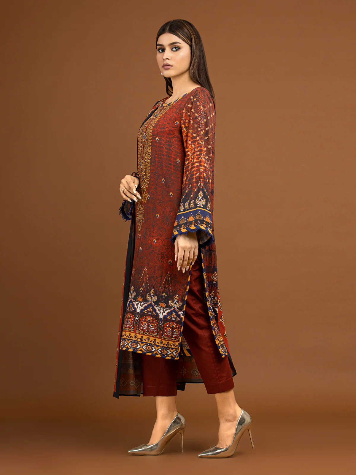 Unstitched Embroidered Viscose Suit - EWU22V13-24050 - Image 5