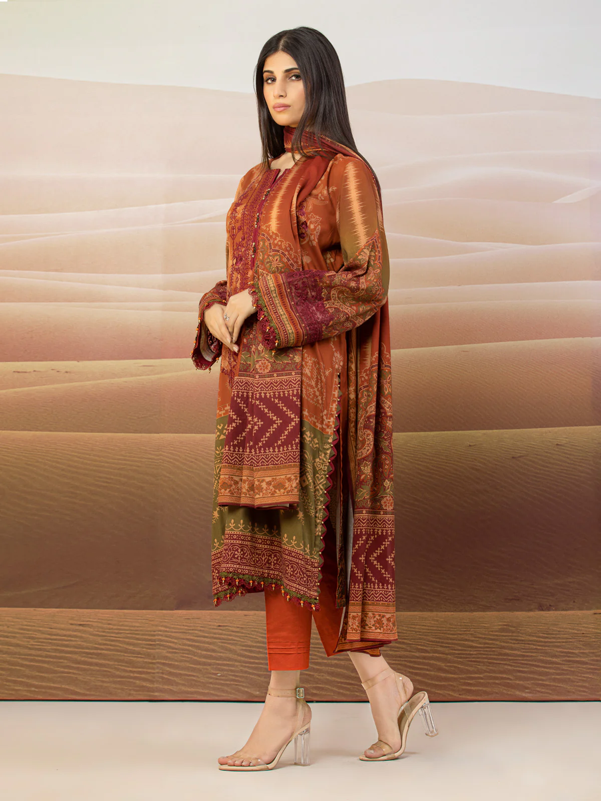 Unstitched Embroidered Cotail Viscose Suit - EWU22V8-25003 - Image 5