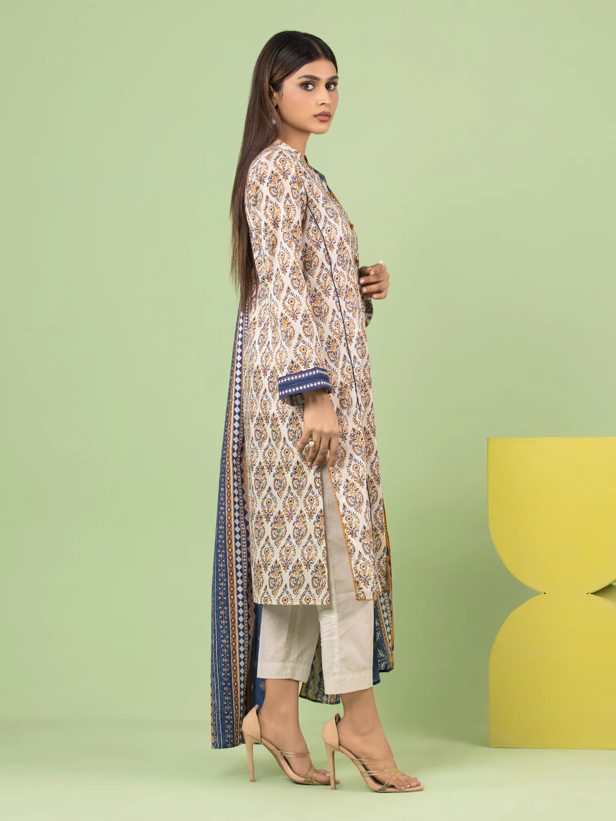 Unstitched Printed Lawn Suit - EWU23A1-26035 - Image 7