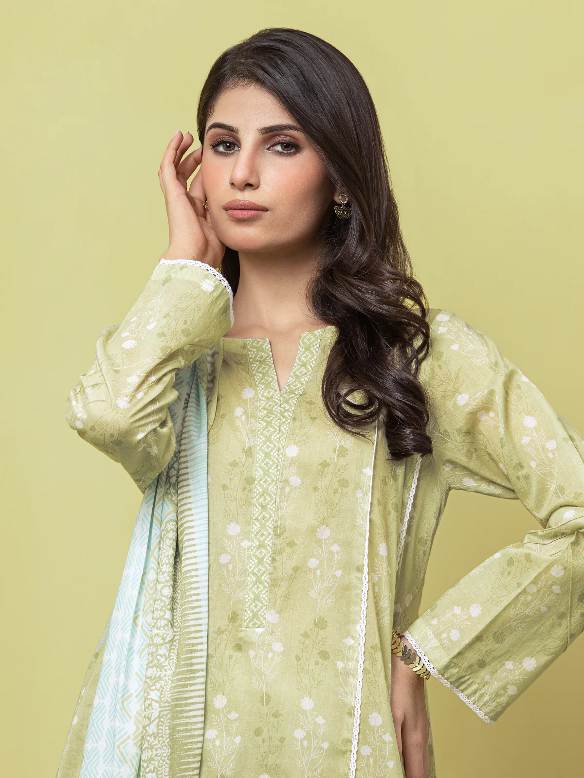 Unstitched Printed Lawn Suit - EWU23A1-26241 - Image 3