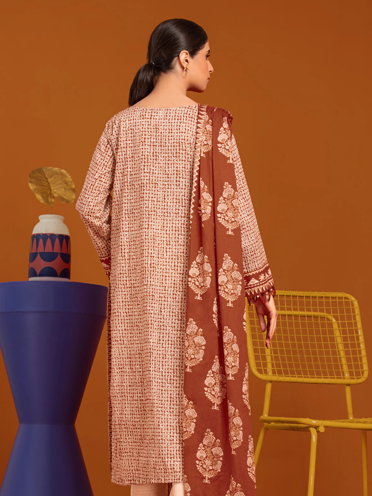 Unstitched Printed Khaddar Suit - EWU23A3-27080-3P - Image 2