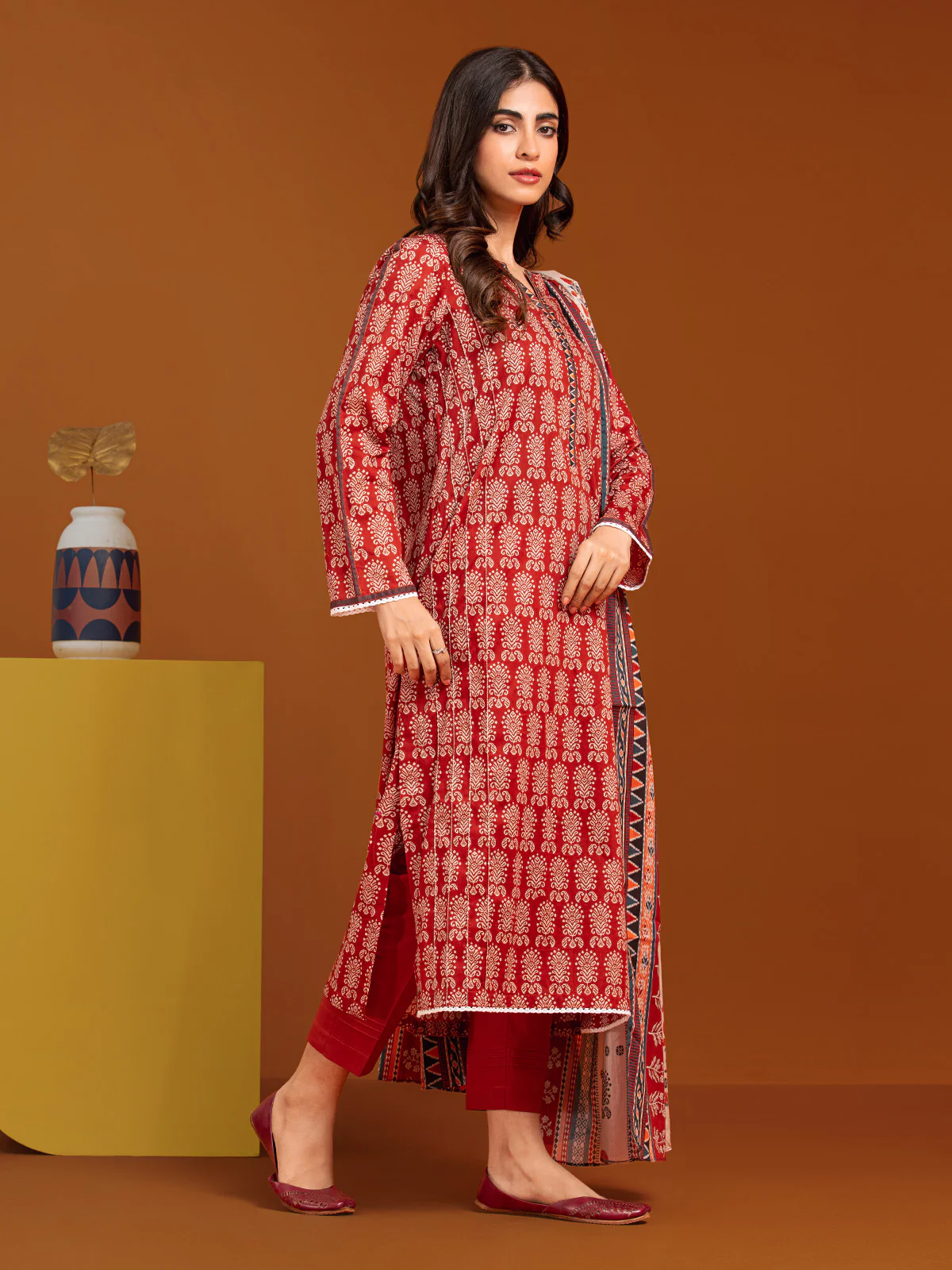 Unstitched Printed Khaddar Suit - EWU23A3-27088-3P - Image 5