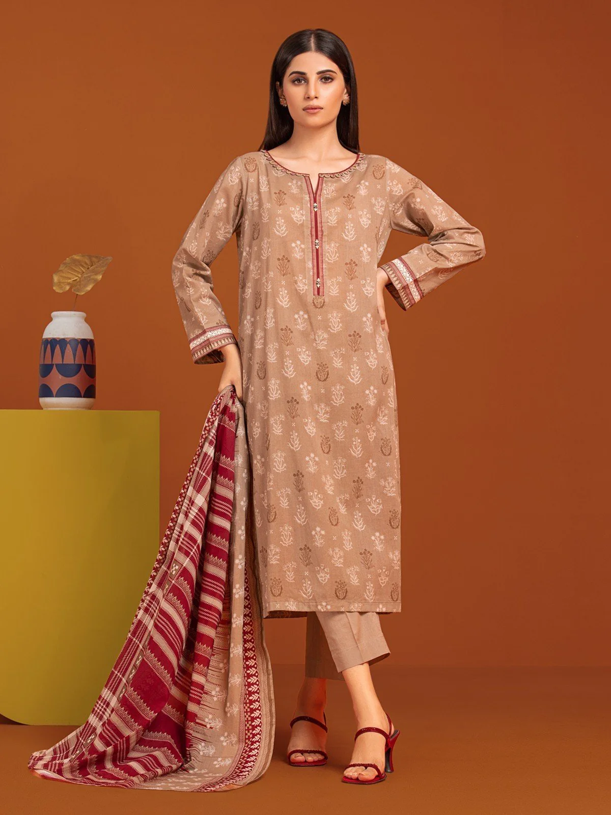 Unstitched Printed Khaddar Suit - EWU23A3-27145-3P