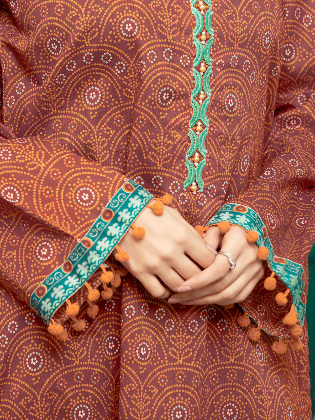 Unstitched Printed Khaddar Suit - EWU23A3S-27600-3P - Image 3
