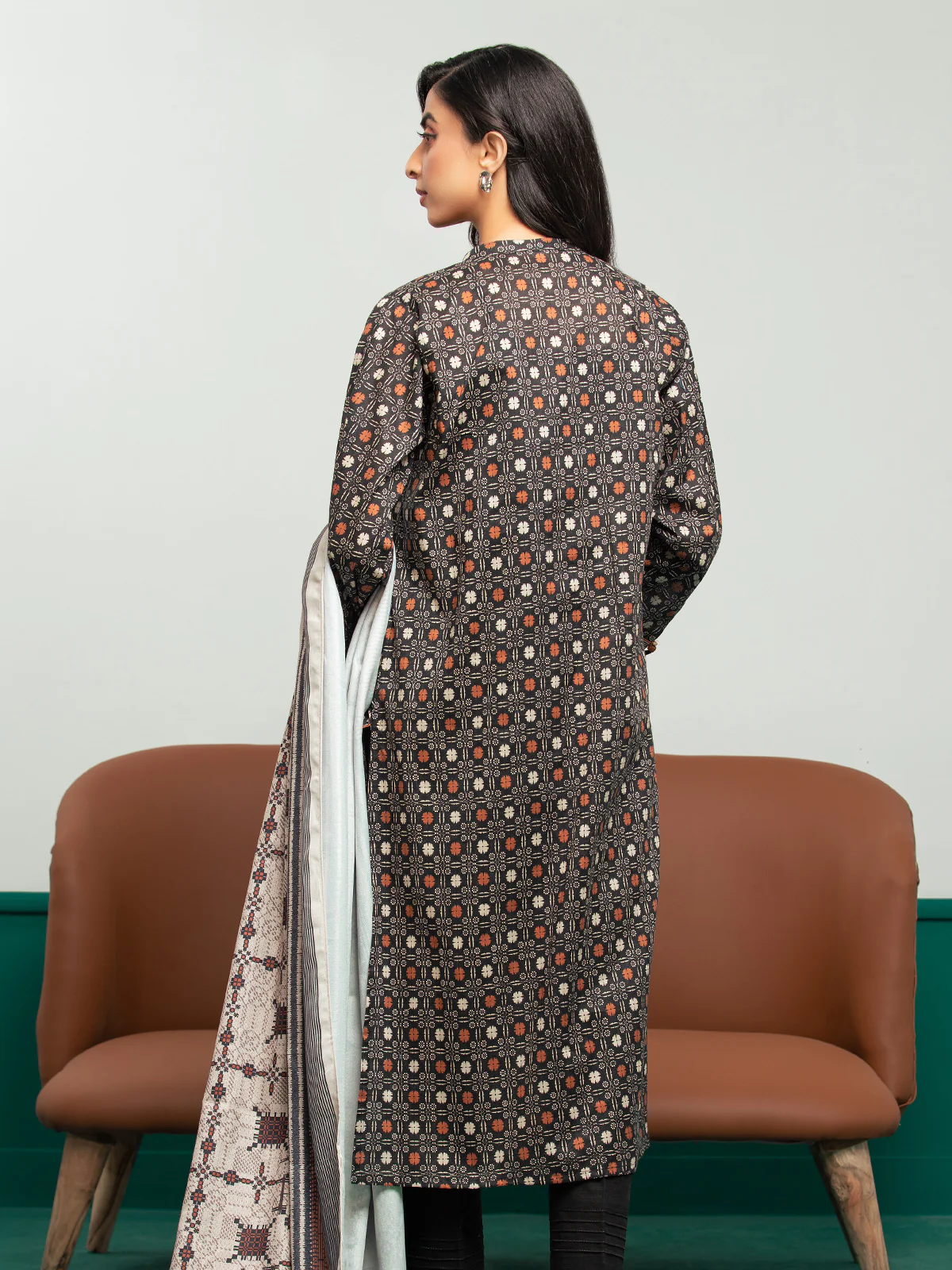 Unstitched Printed Khaddar Suit - EWU23A3S-27625-3P - Image 5