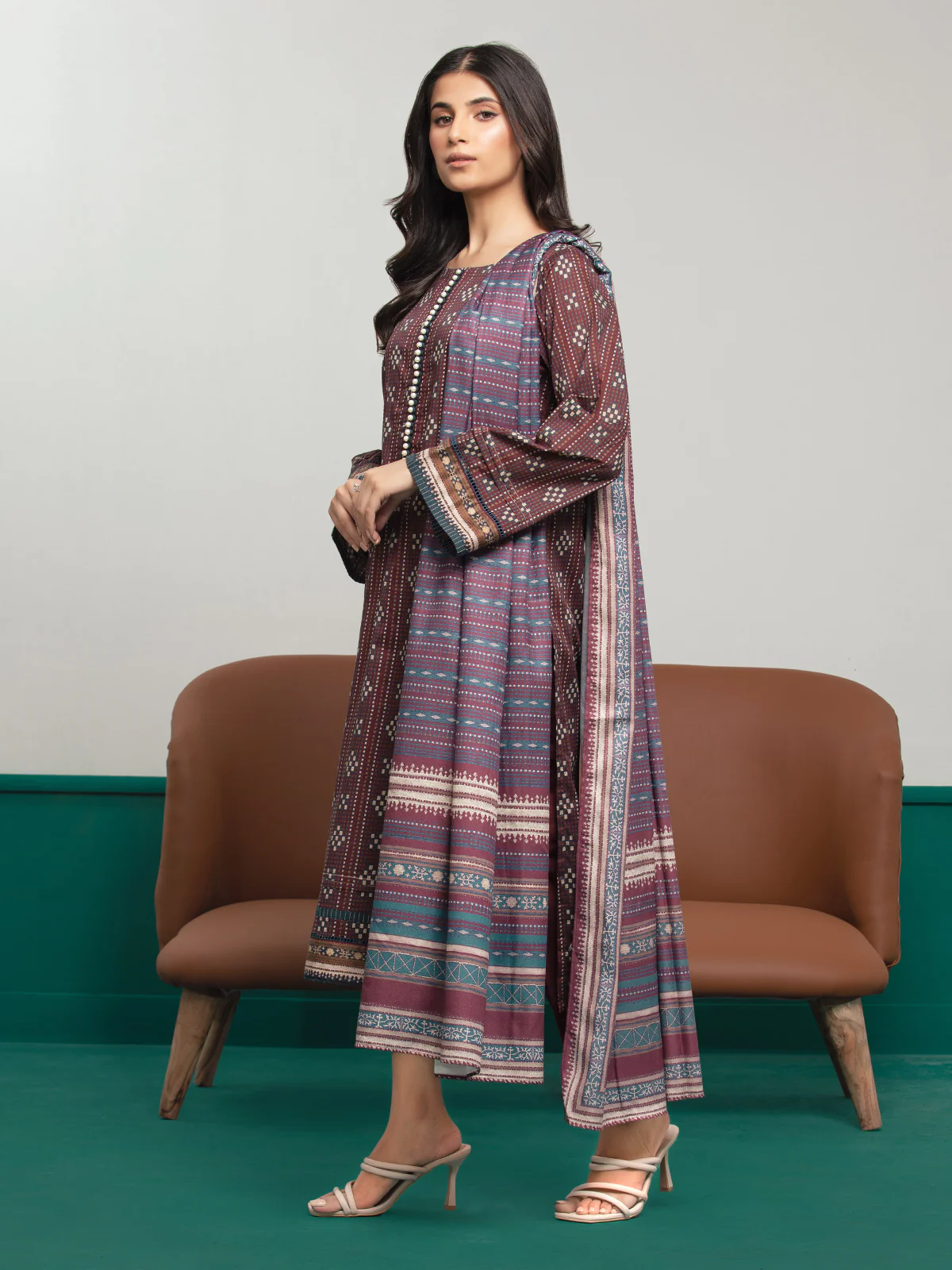 Unstitched Printed Khaddar Suit - EWU23A3S-27627-3P - Image 5