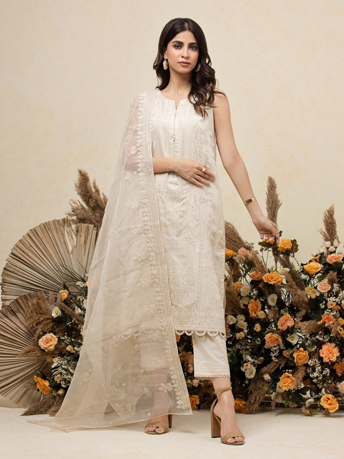 Unstitched Embroidered Raw Silk Suit - EWU23V16-26637