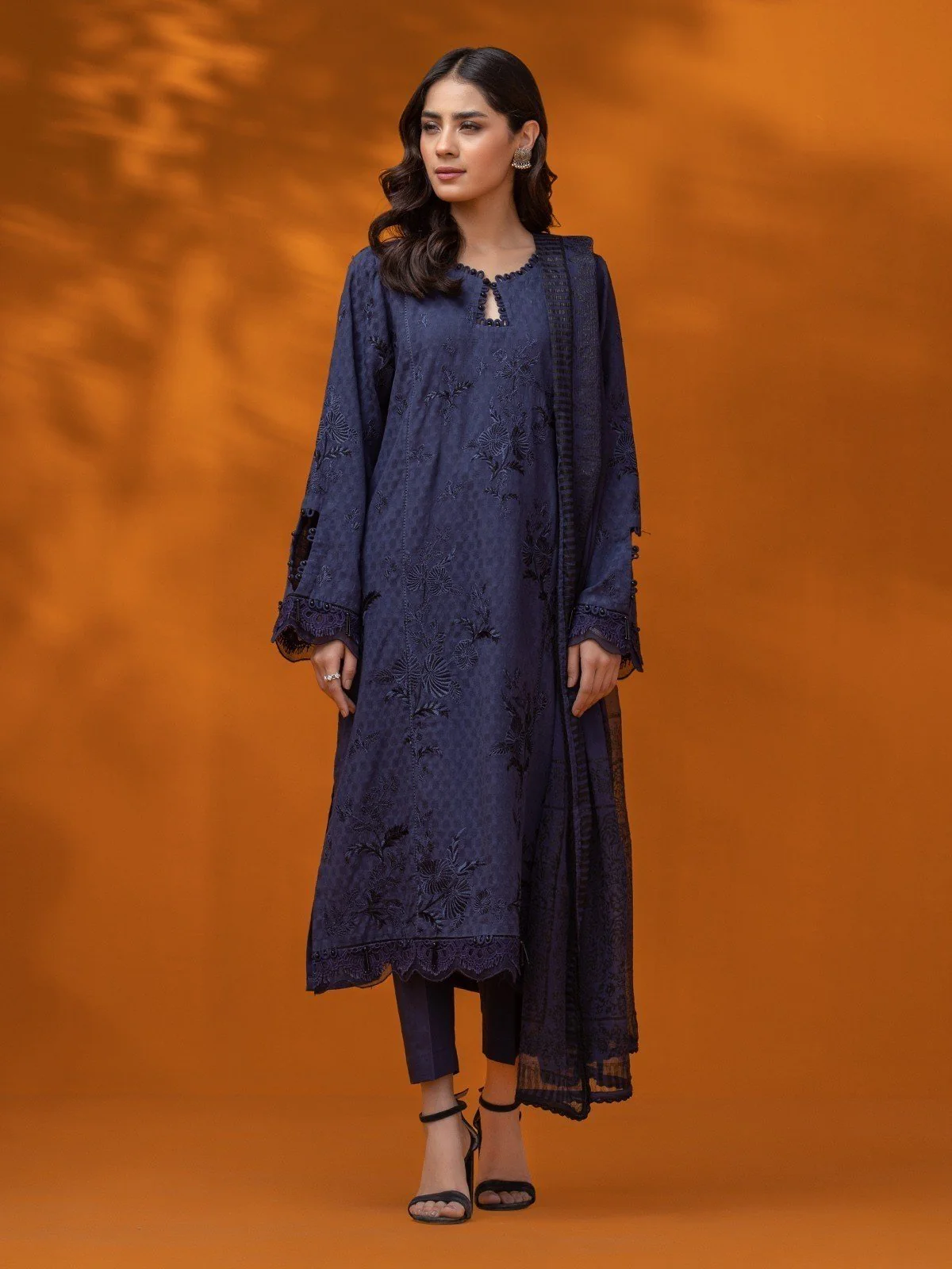 Unstitched Embroidered Dobby Suit - EWU23V7-26628-3P