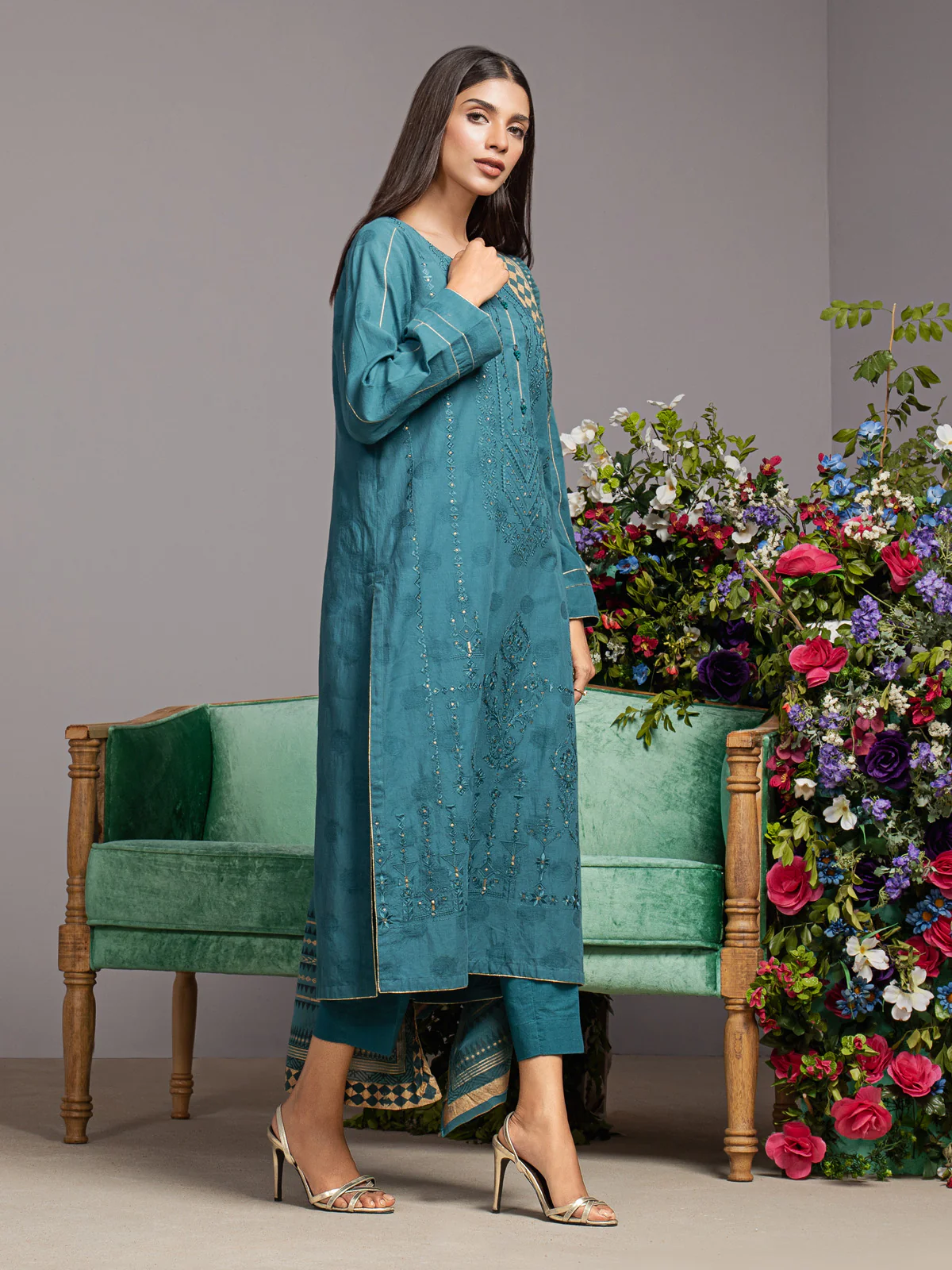 Unstitched Embroidered Dobby Suit - EWU23V7-26738-3P - Image 5