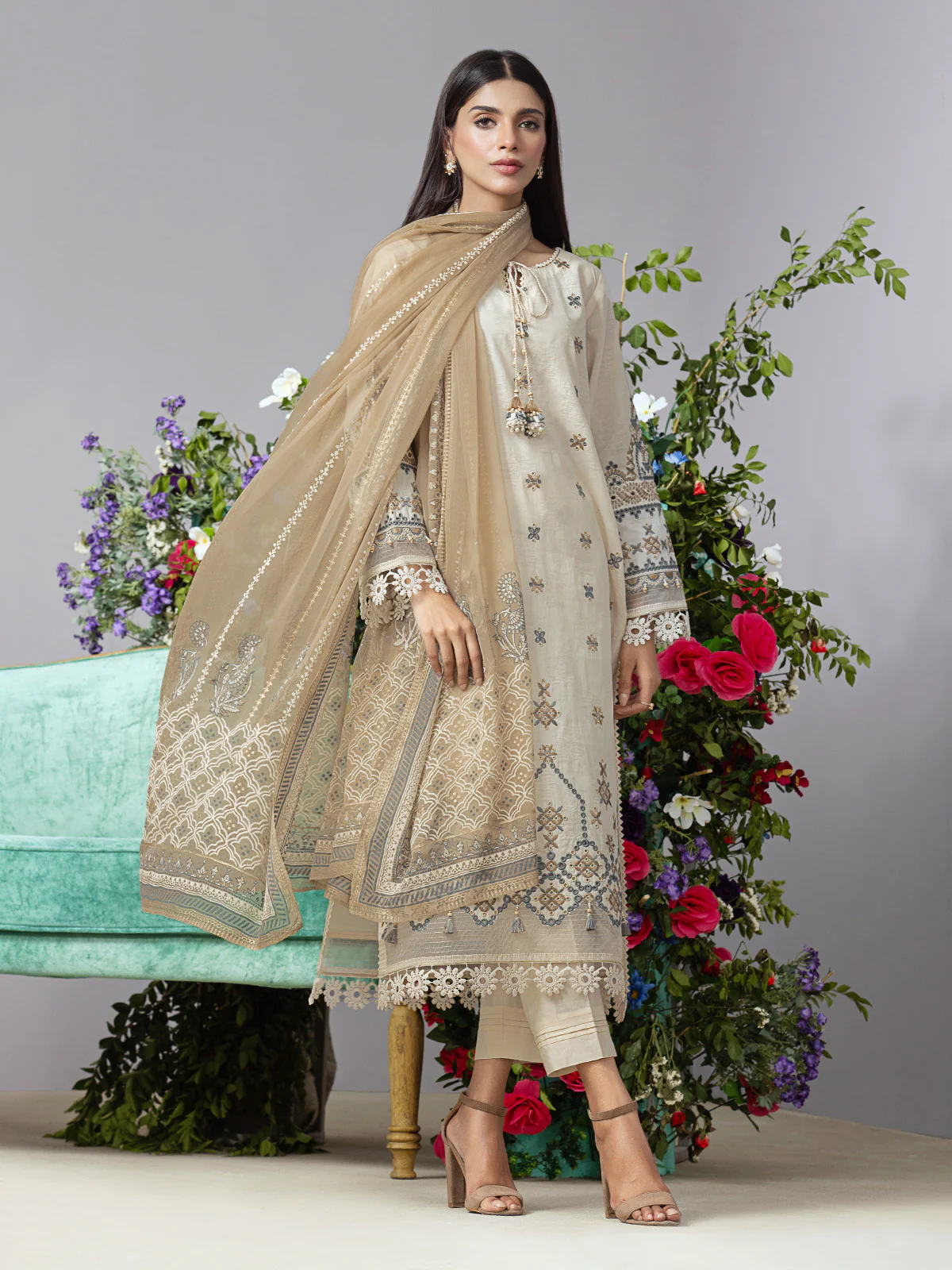 Unstitched Embroidered Dobby Suit - EWU23V7-26743-3P - Image 2
