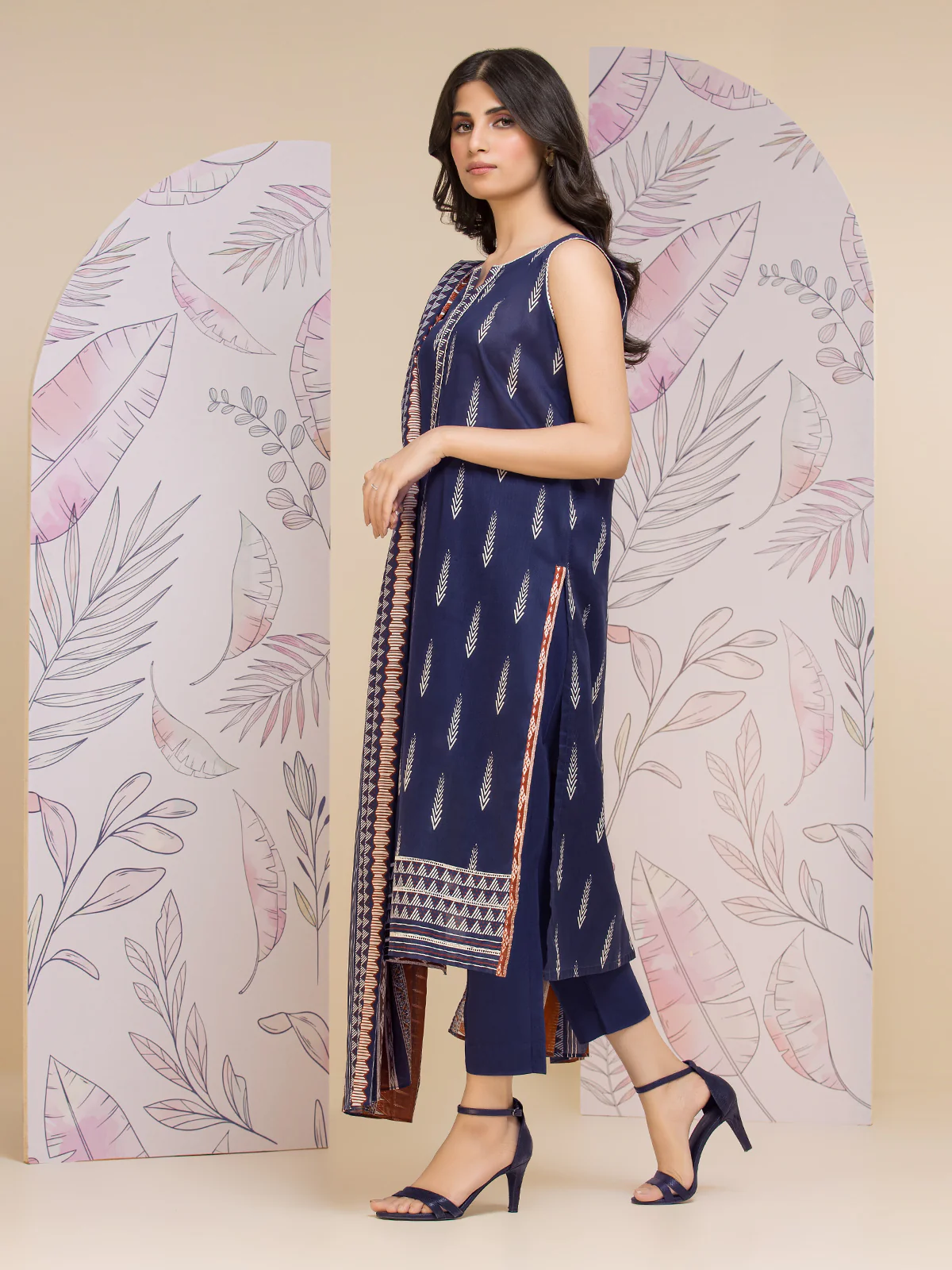 Unstitched Printed Lawn Suit - EWU24A1-26055-3P - Image 4