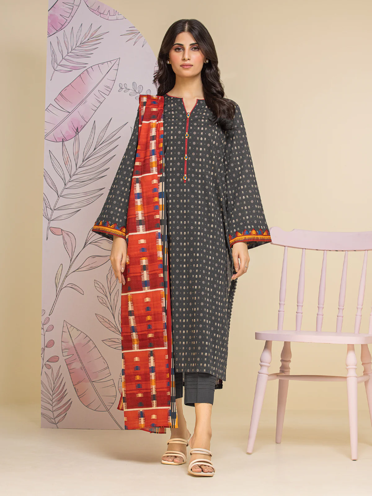 Unstitched Printed Lawn Suit - EWU24A1-26126-3P - Image 3