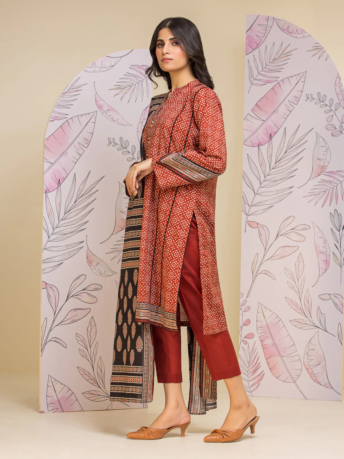 Unstitched Printed Lawn Suit - EWU24A1-26249-3P - Image 6