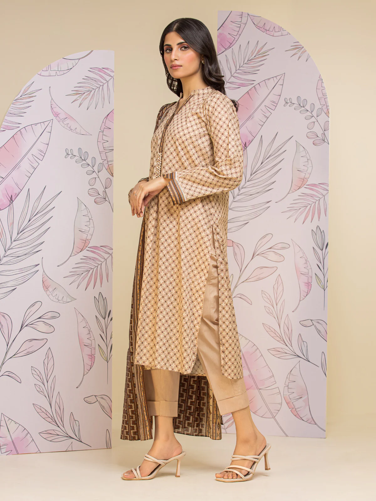 Unstitched Printed Lawn Suit - EWU24A1-26425-3P - Image 5