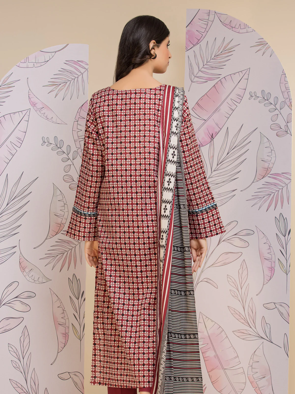 Unstitched Printed Lawn Suit - EWU24A1-26426-3P - Image 3
