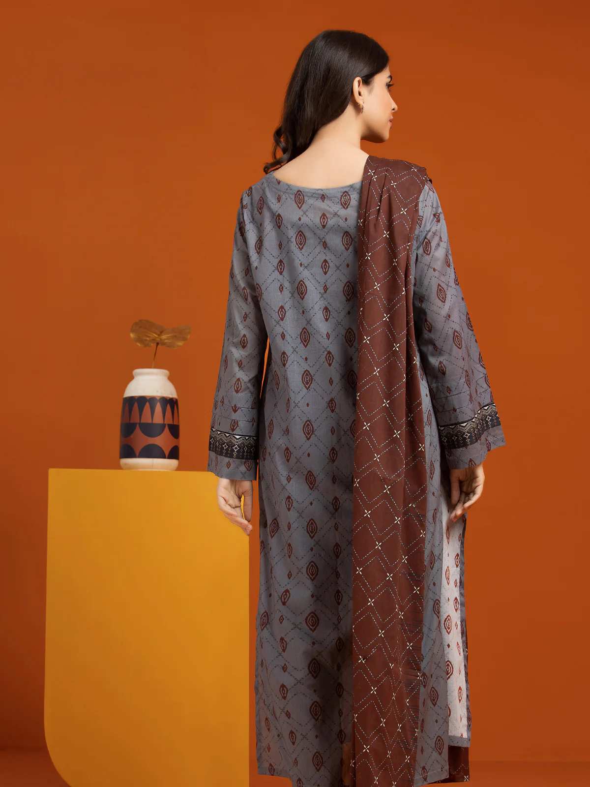 Unstitched Printed Lawn Suit - EWU24A1-27029-3P - Image 4