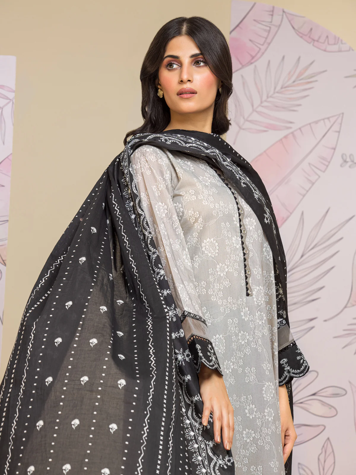 Unstitched Printed Lawn Suit - EWU24A1-28018-3P - Image 4