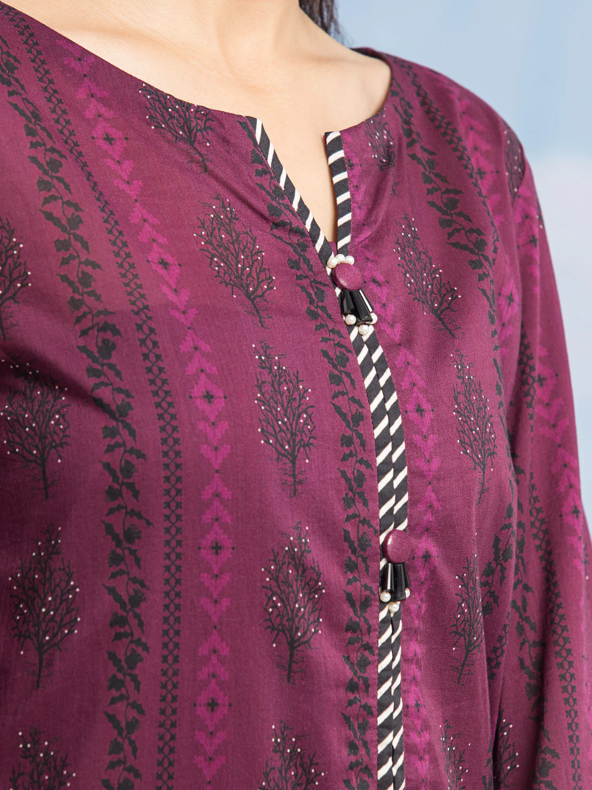 Unstitched Printed Lawn Suit - EWU24A1-28019-3P - Image 3