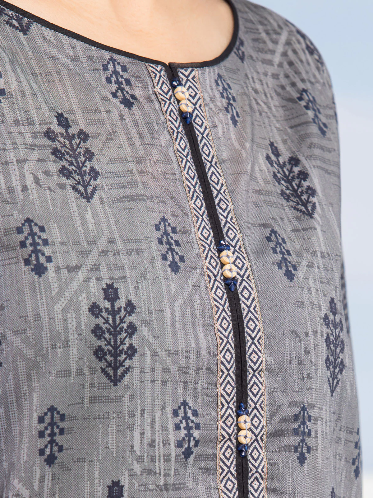 Unstitched Printed Lawn Suit - EWU24A1-28041-3P - Image 3