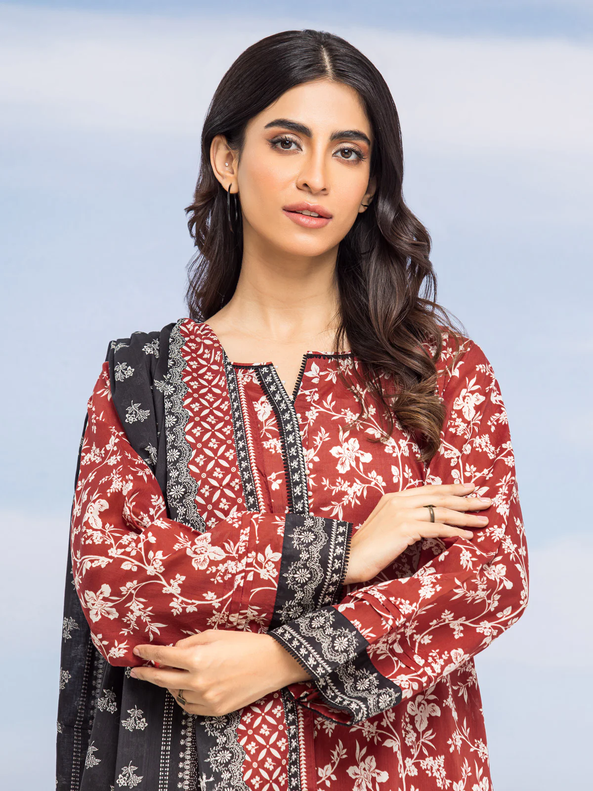 Unstitched Printed Lawn Suit - EWU24A1-28047-3P - Image 3