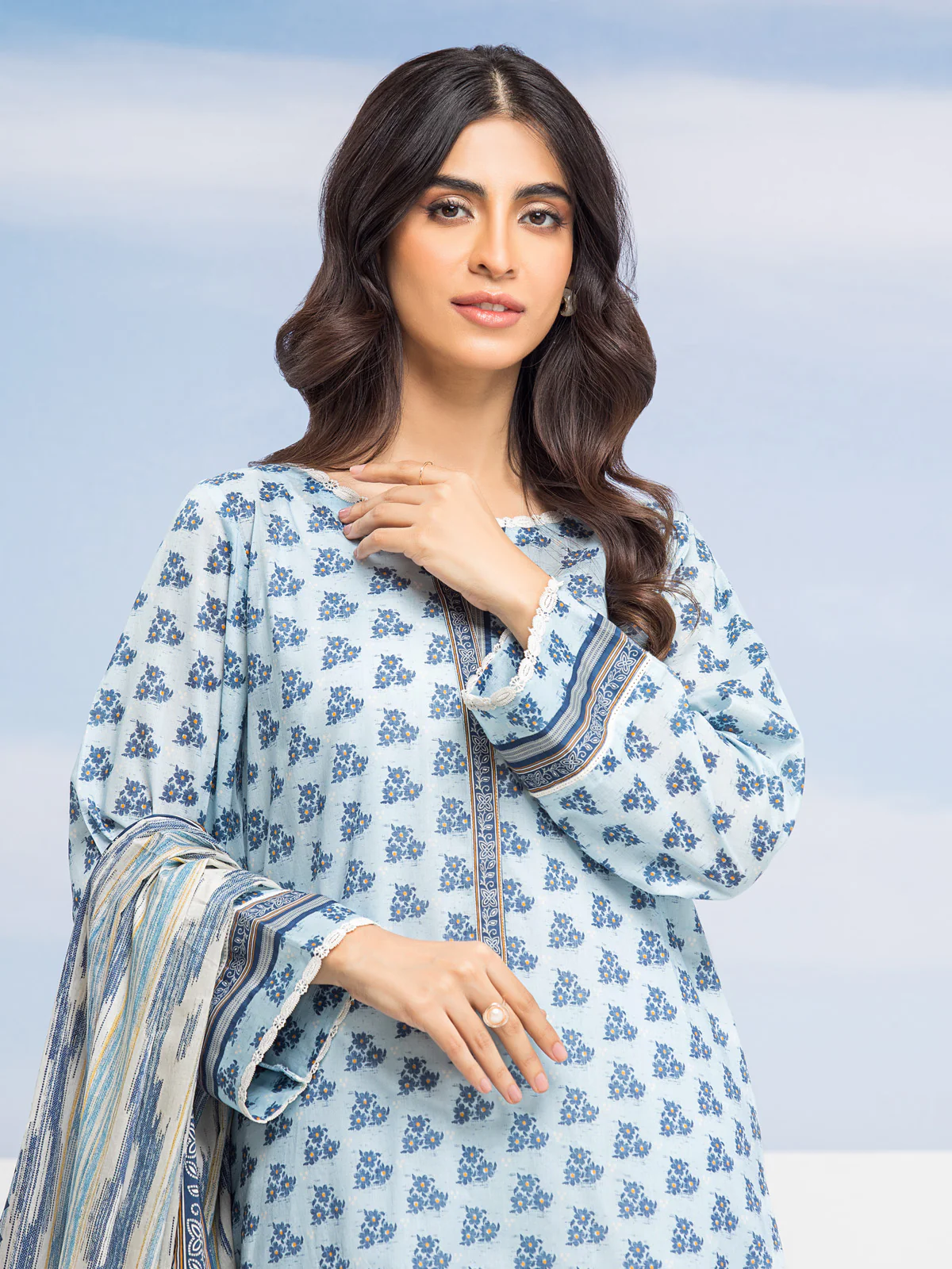 Unstitched Printed Lawn Suit - EWU24A1-28048-3P - Image 3