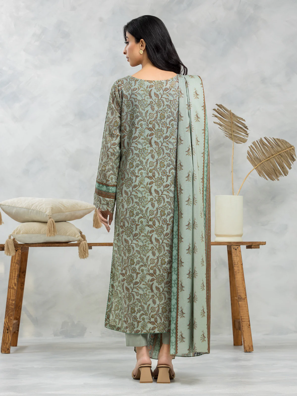 Unstitched Printed Lawn Suit - EWU24A1-28090-3P - Image 3