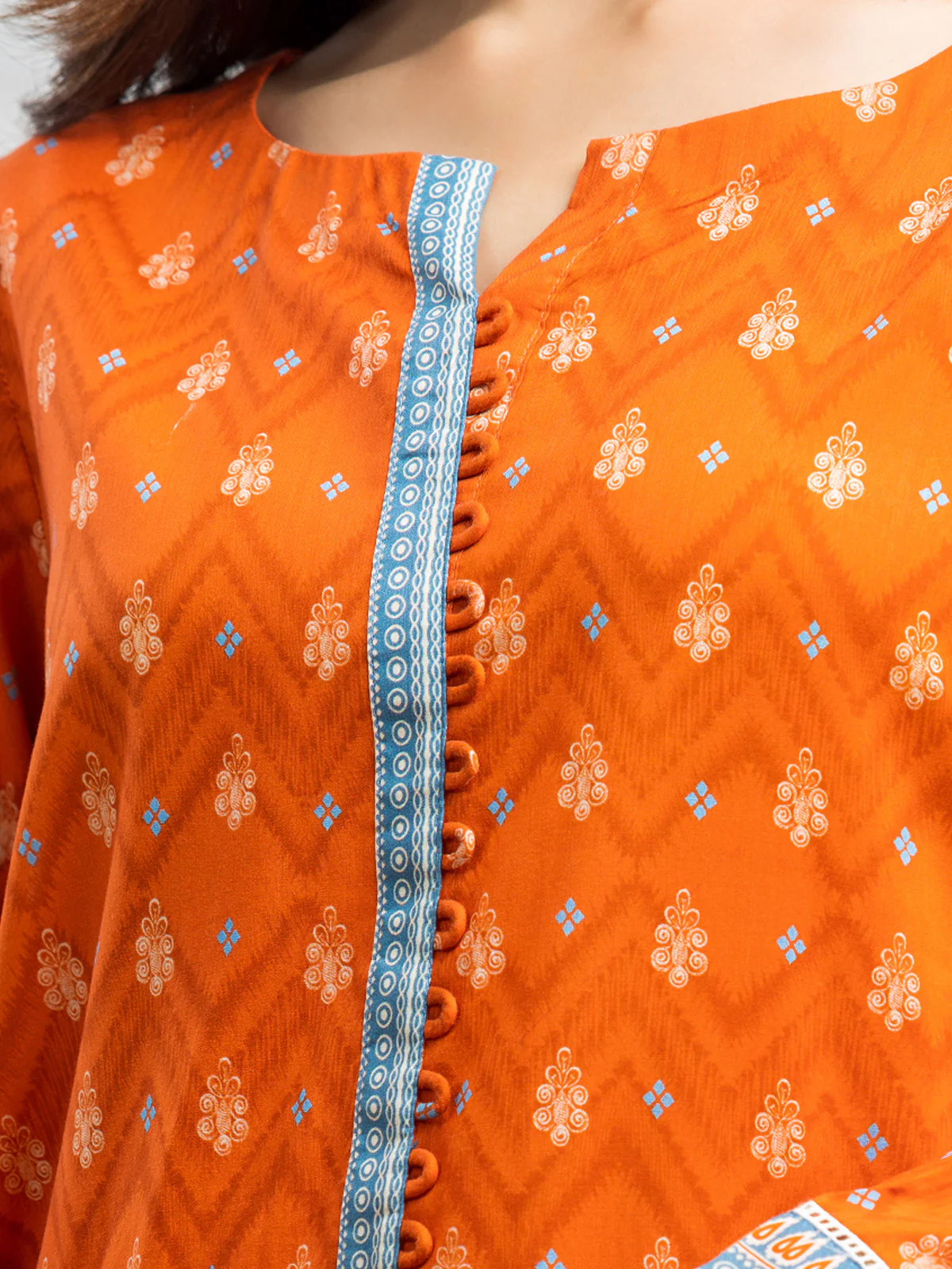 Unstitched Printed Lawn Suit - EWU24A1-28102-3P - Image 3