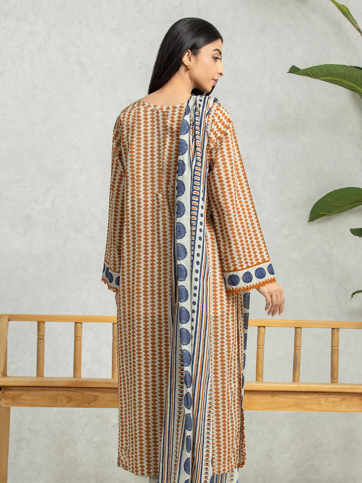 Unstitched Printed Lawn Suit - EWU24A1-28104-3P - Image 2