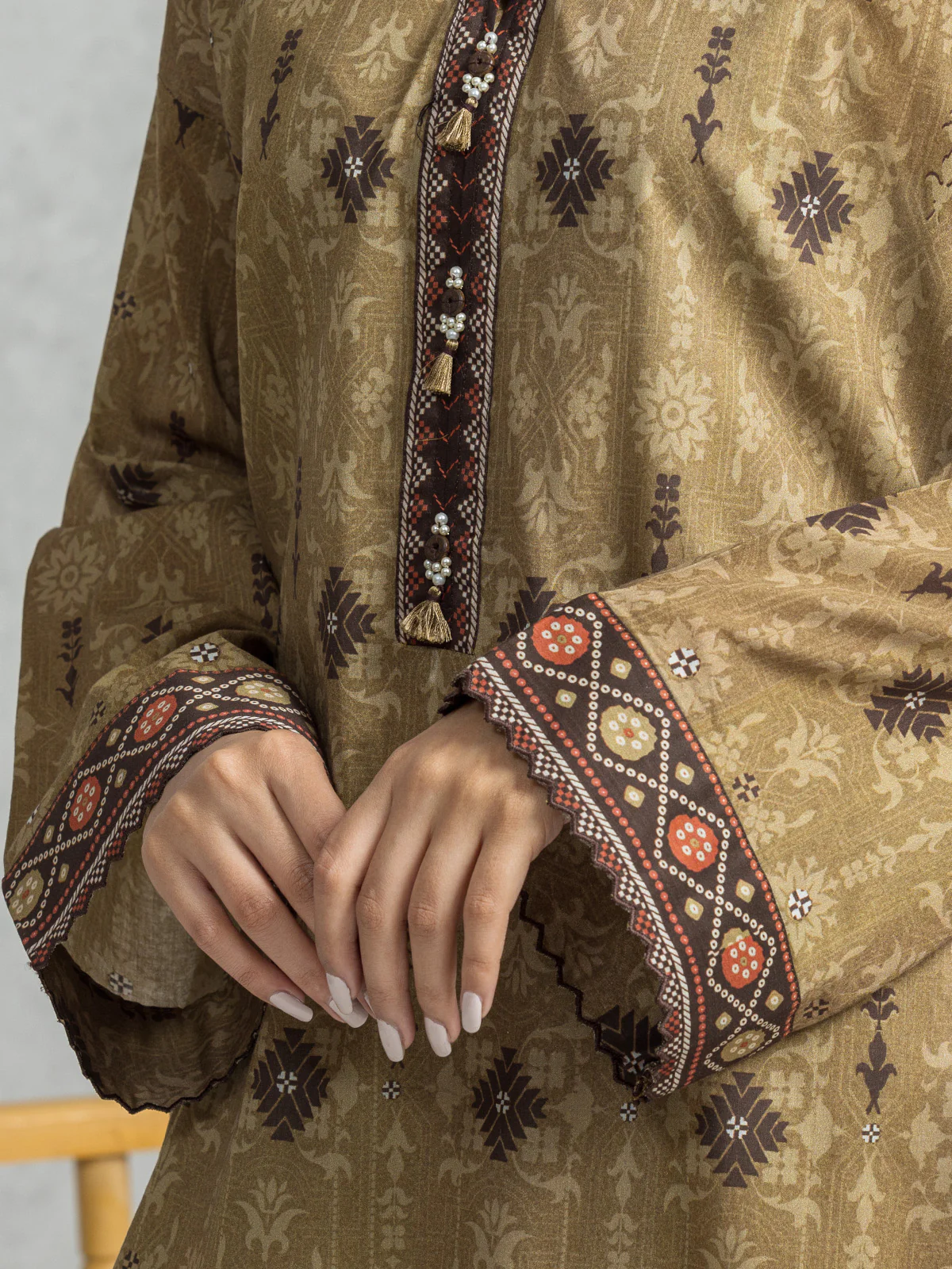 Unstitched Printed Lawn Suit - EWU24A1-28191-3P - Image 4