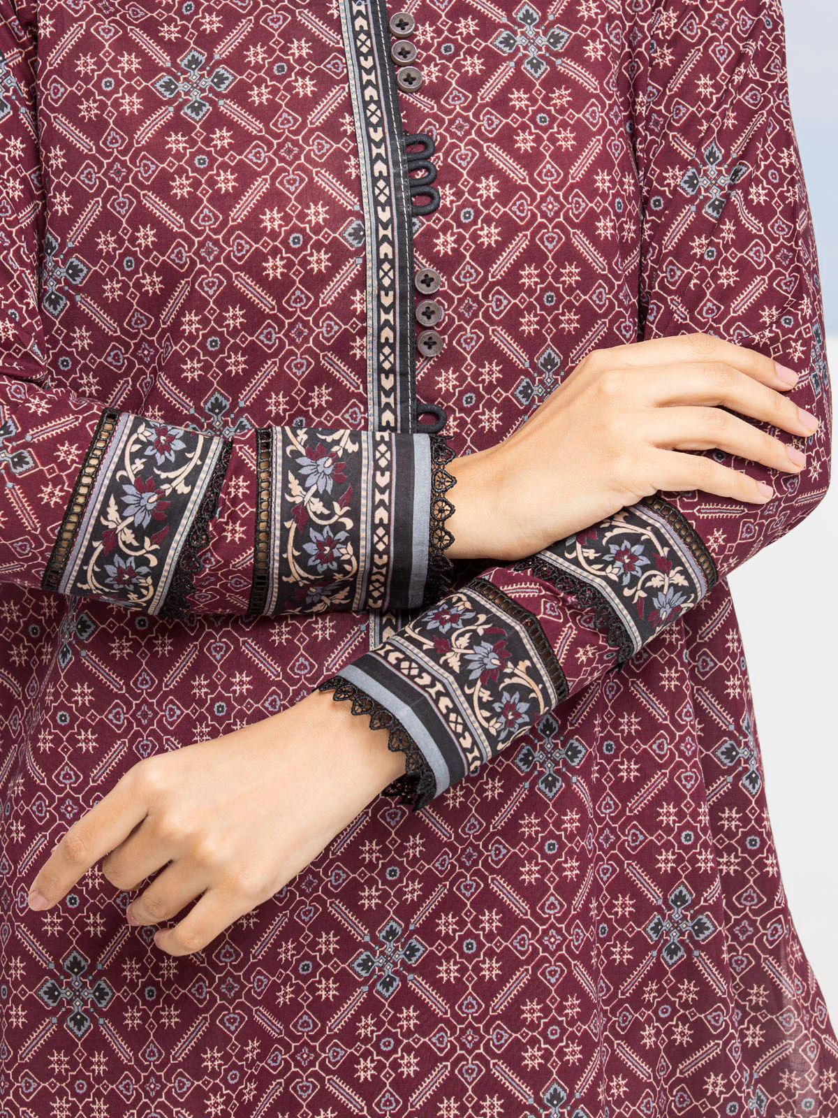 Unstitched Printed Lawn Suit - EWU24A1-28192-3P - Image 4