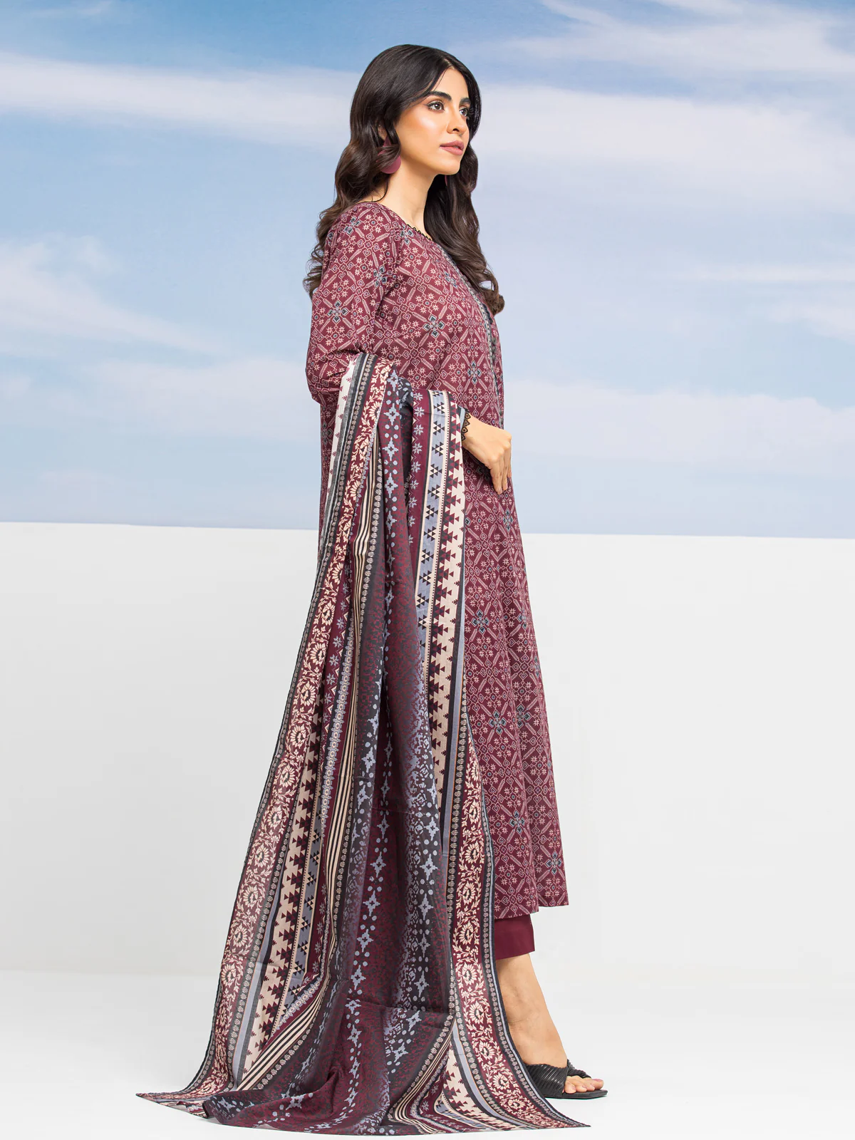 Unstitched Printed Lawn Suit - EWU24A1-28192-3P - Image 5