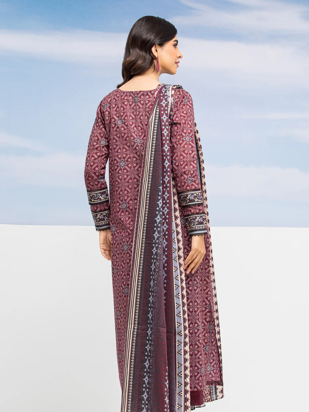 Unstitched Printed Lawn Suit - EWU24A1-28192-3P - Image 6