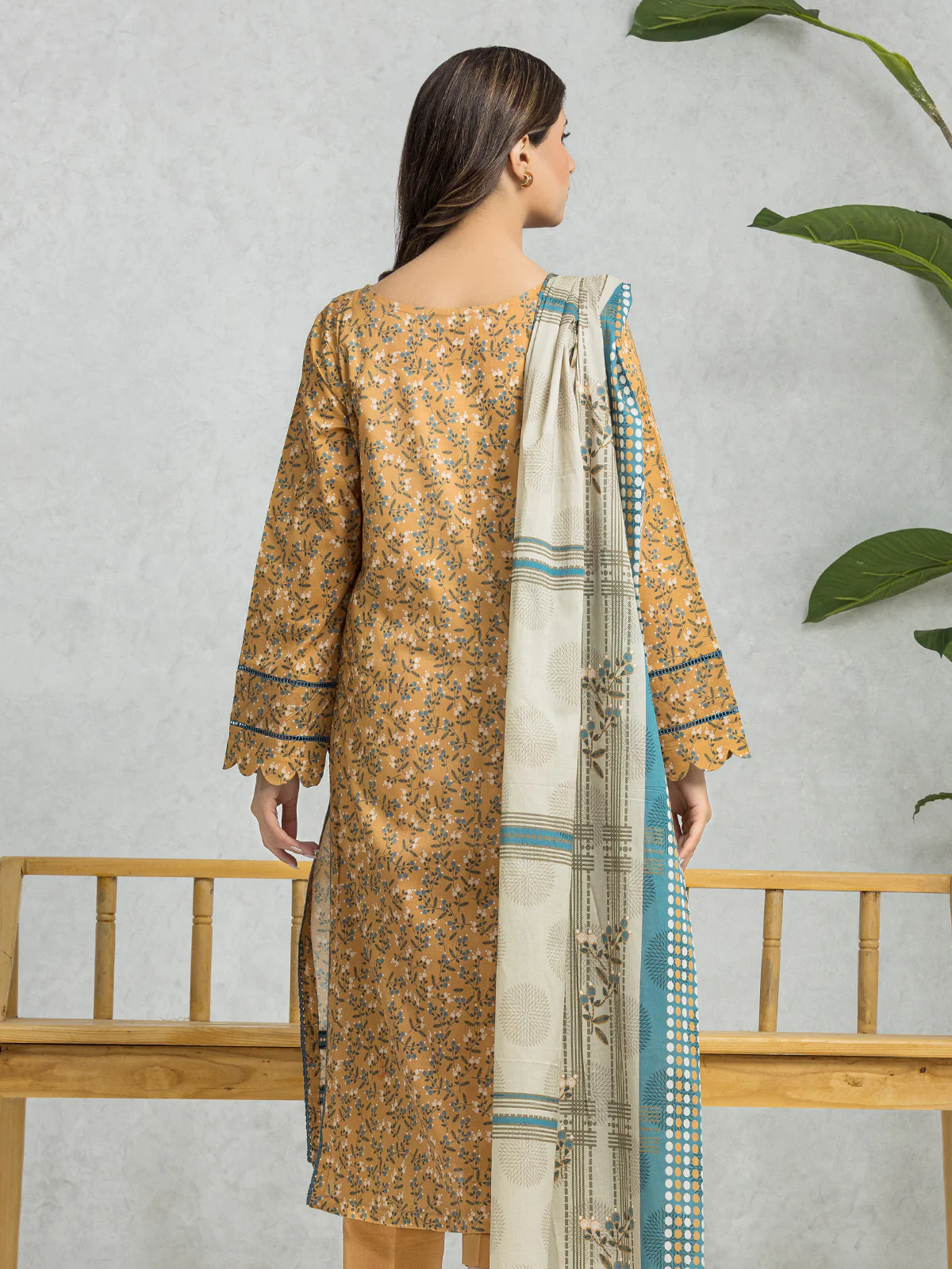 Unstitched Printed Lawn Suit - EWU24A1-28216-3P - Image 4