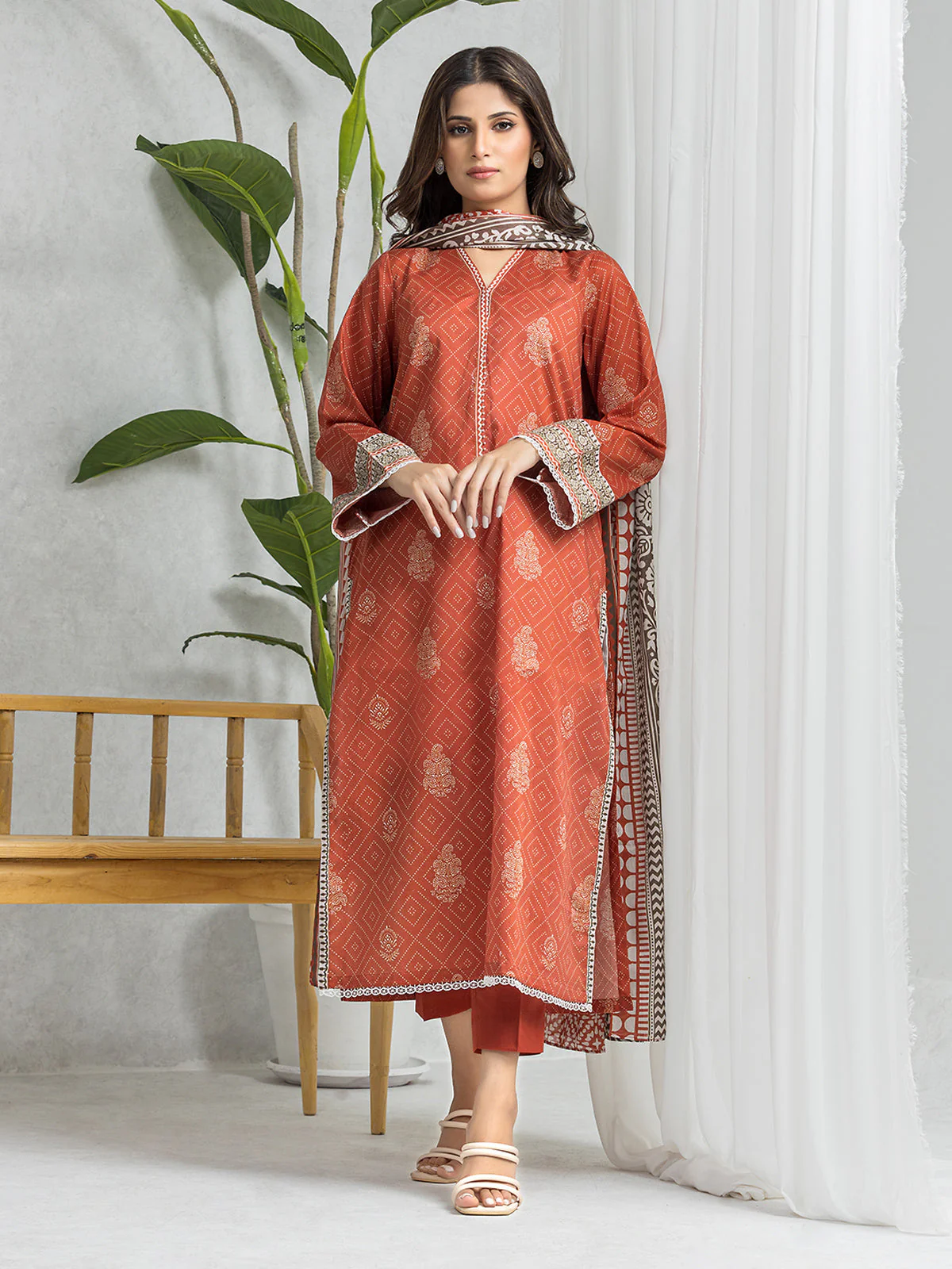 Unstitched Printed Lawn Suit - EWU24A1-28281-3P - Image 2