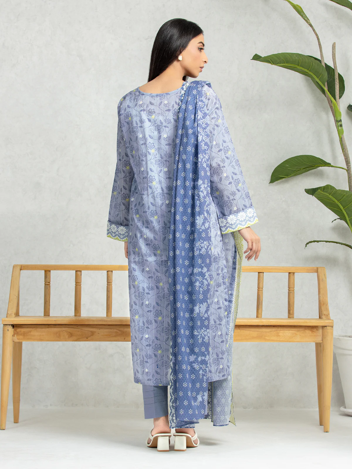 Unstitched Printed Lawn Suit - EWU24A1-28284-3P - Image 4