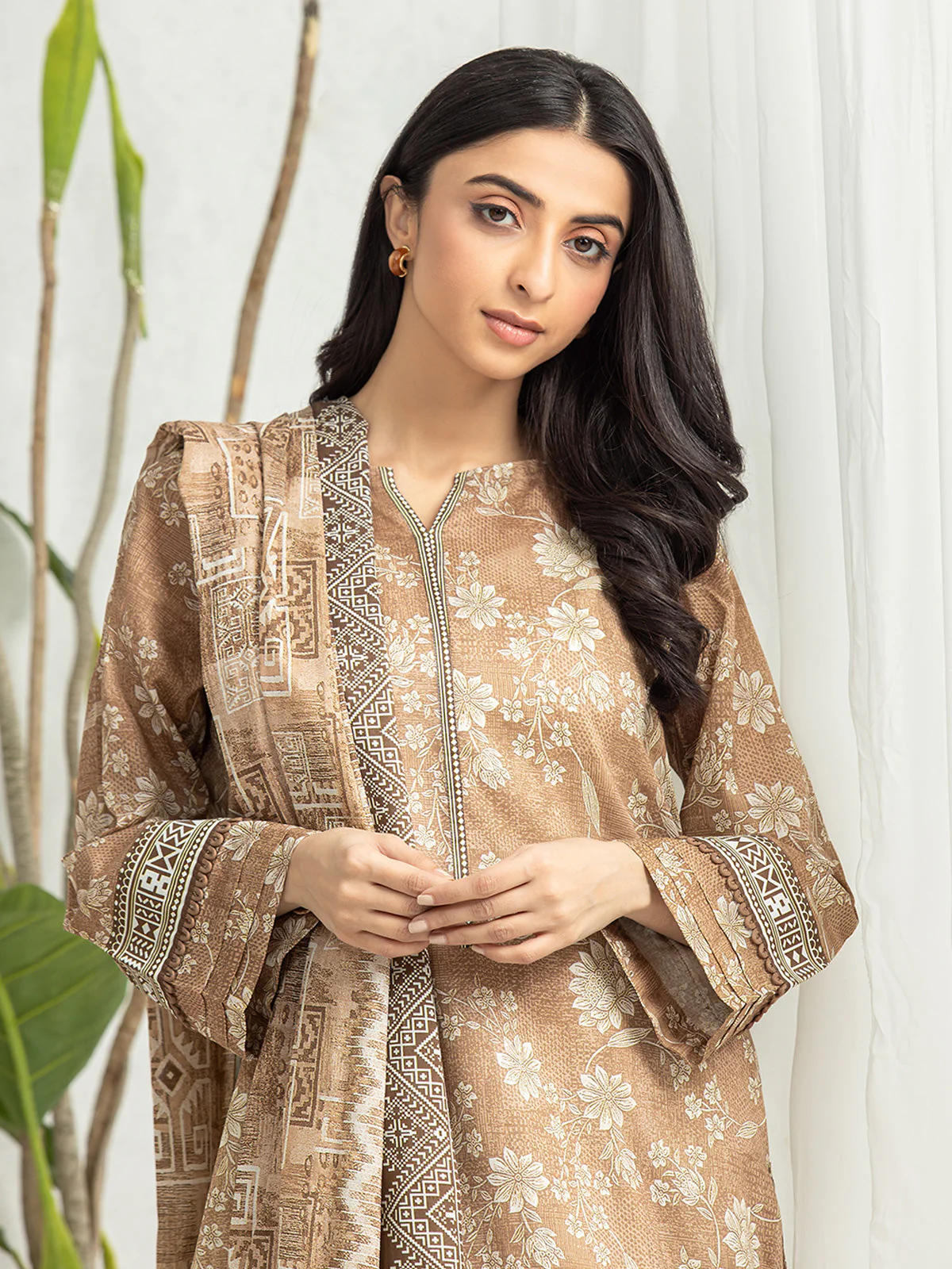 Unstitched Printed Lawn Suit - EWU24A1-28319-3P - Image 2