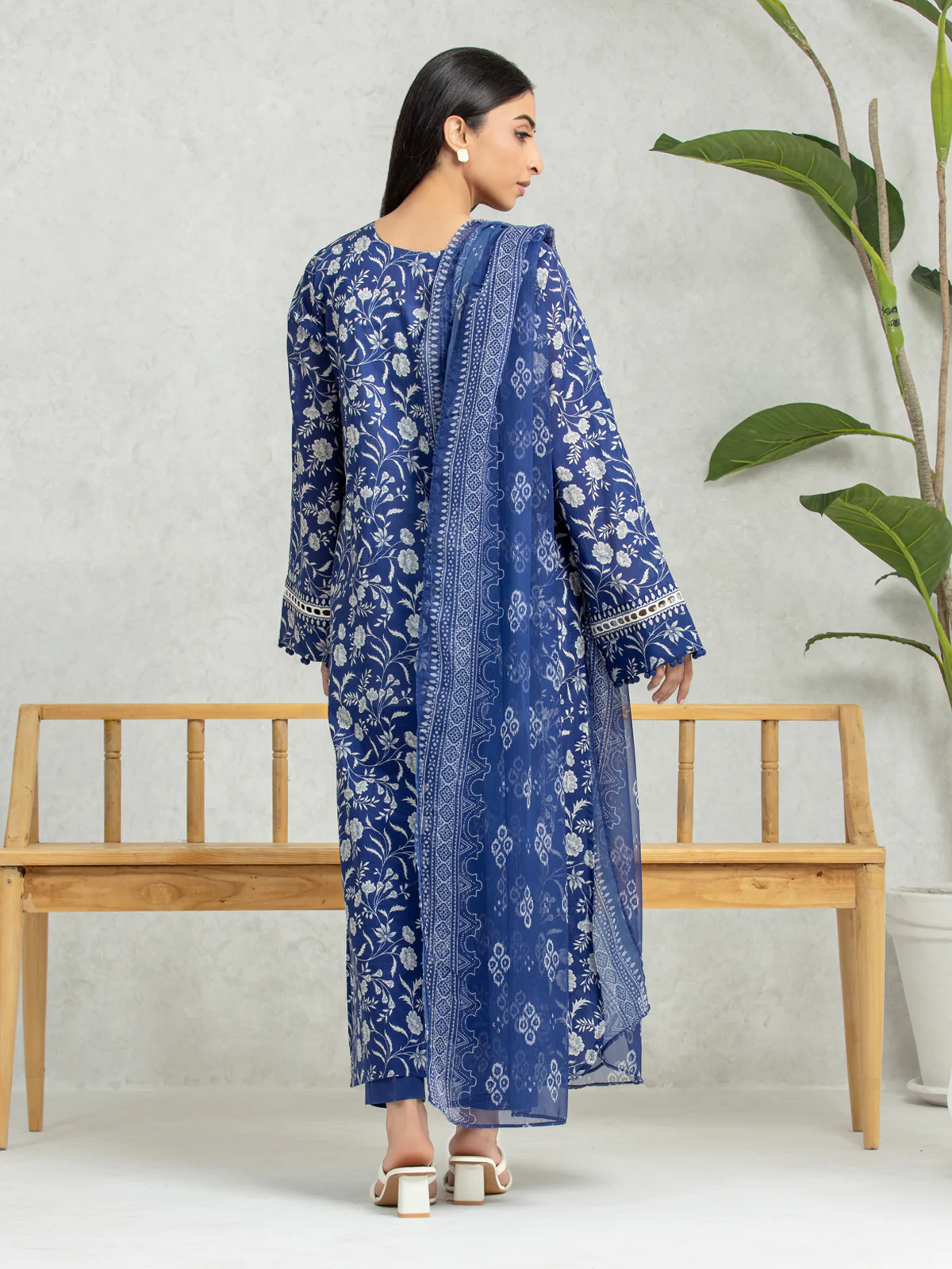 Unstitched Printed Lawn Suit - EWU24A1-28357-3P - Image 2