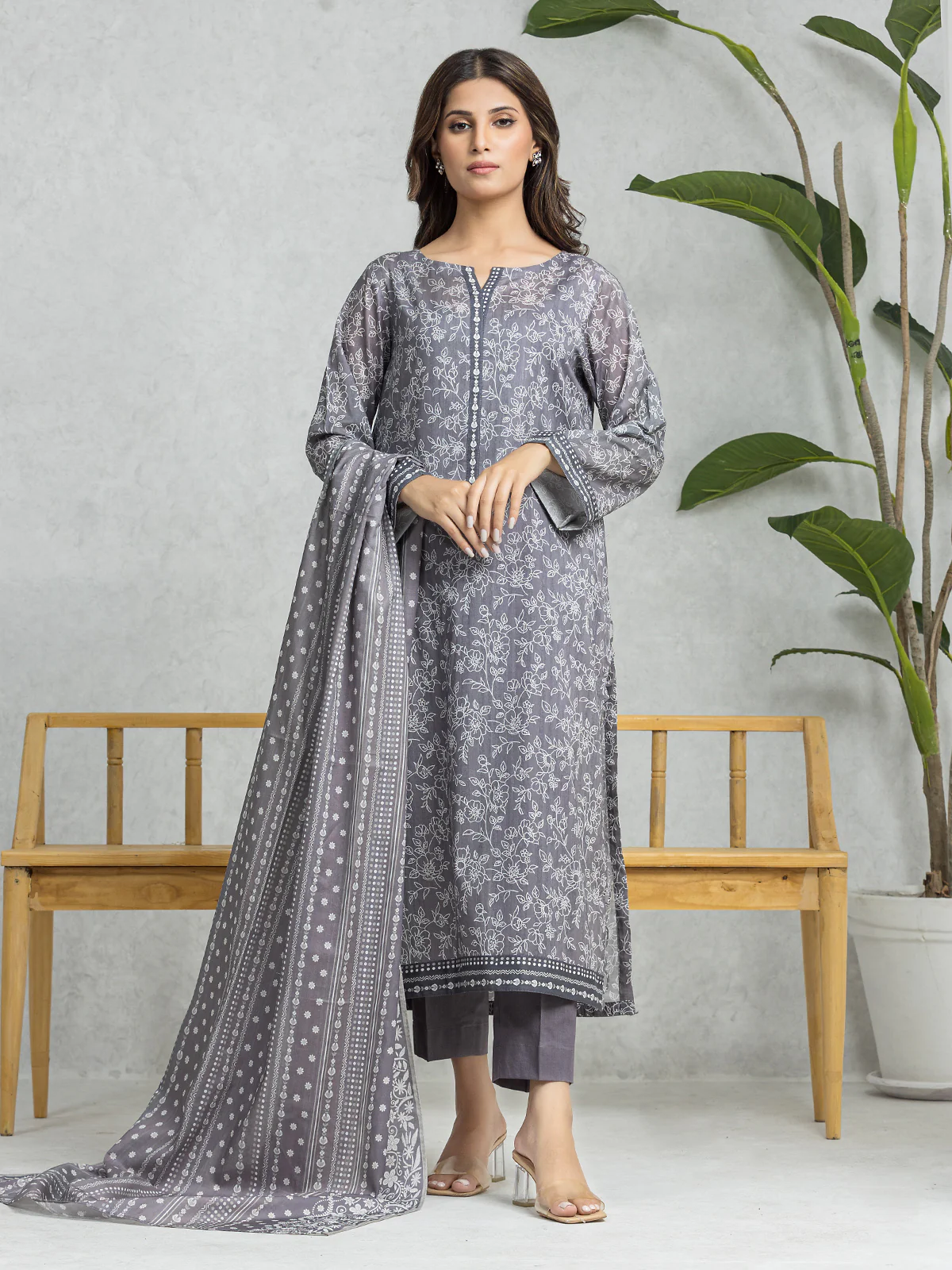 Unstitched Printed Lawn Suit - EWU24A1-28362-3P
