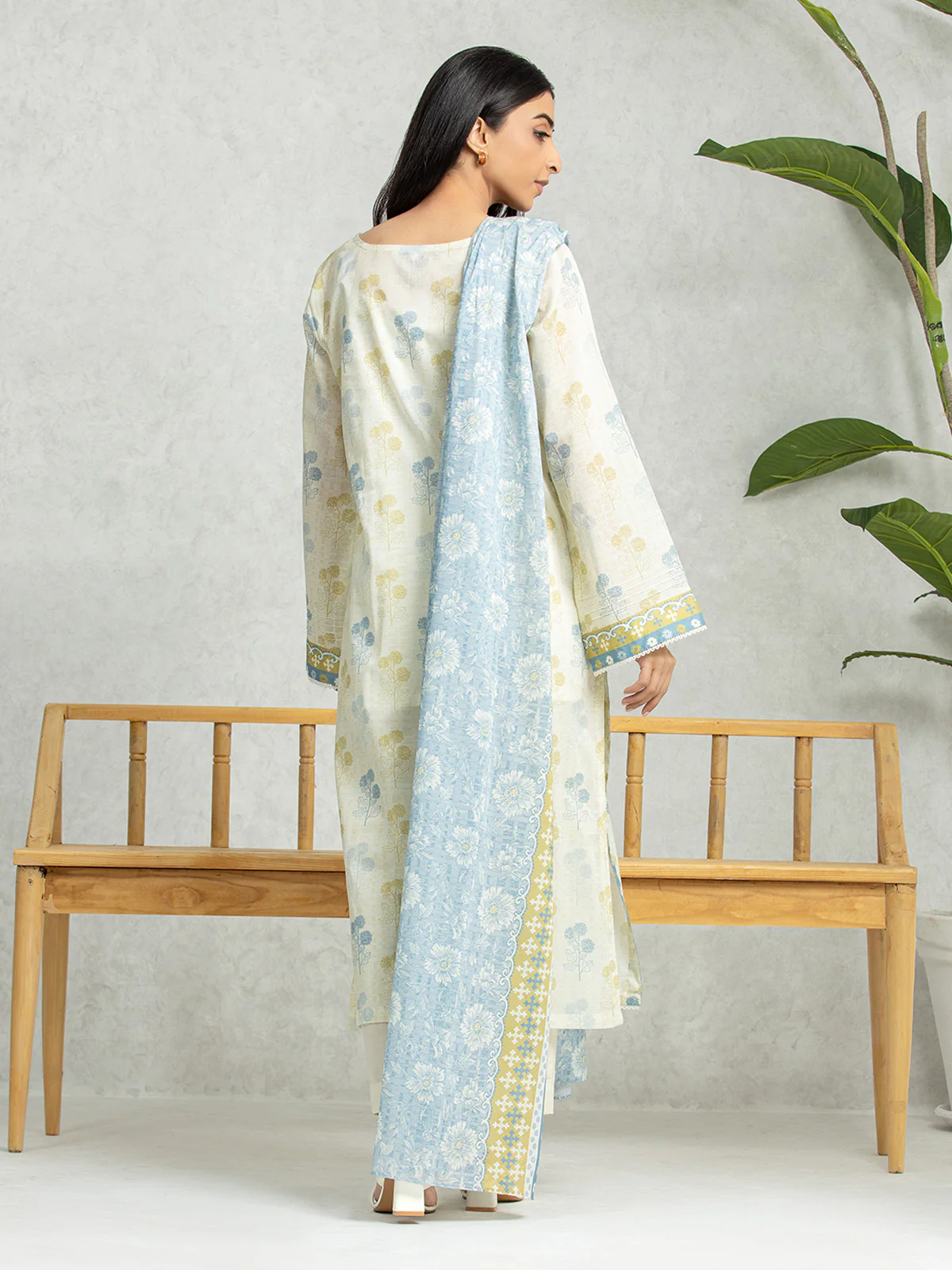 Unstitched Printed Lawn Suit - EWU24A1-28394-3P - Image 2