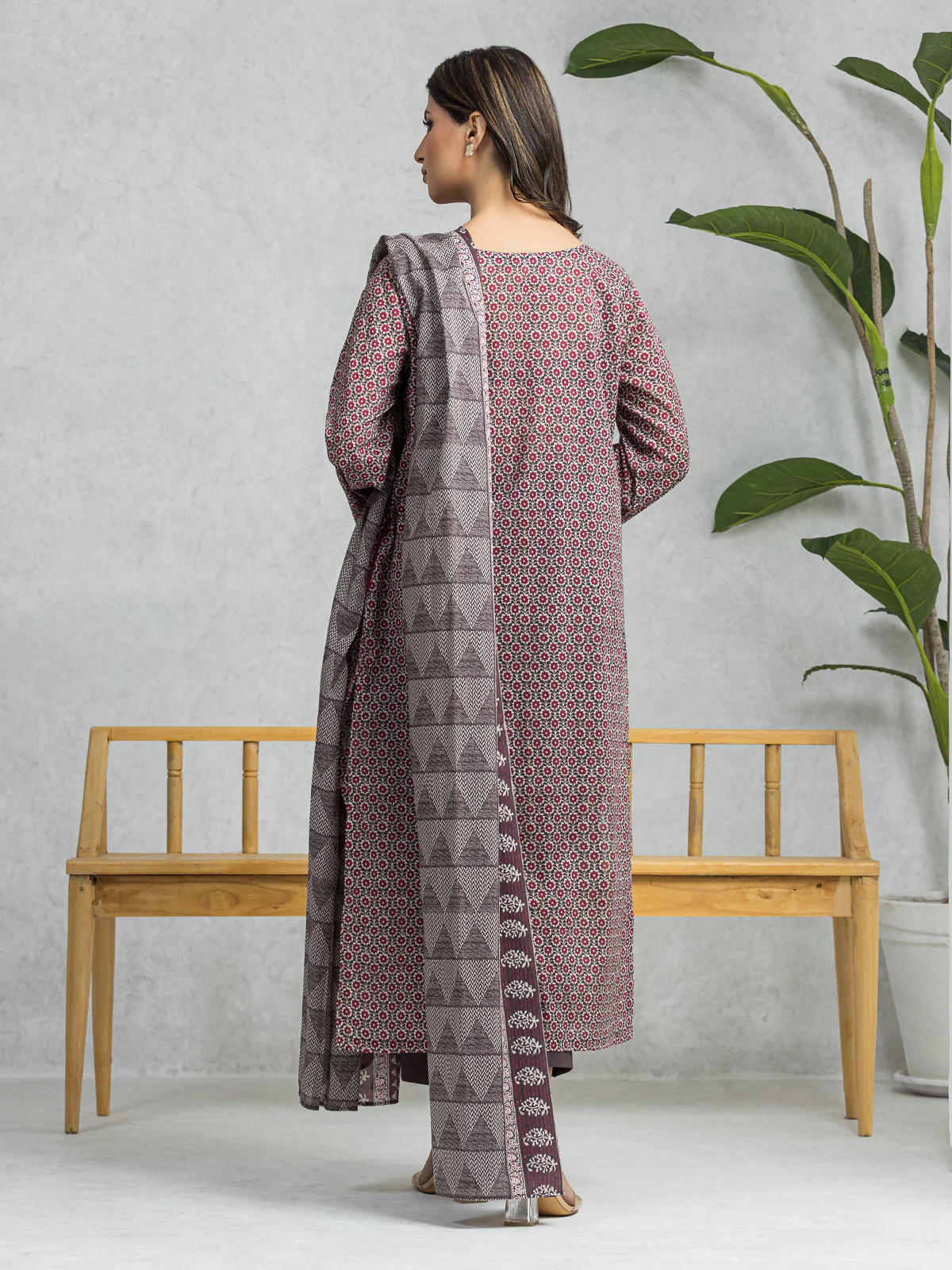 Unstitched Printed Lawn Suit - EWU24A1-28398-3P - Image 2