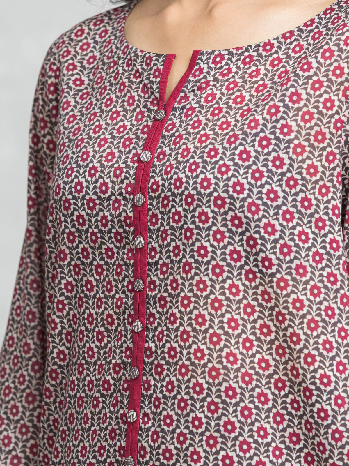 Unstitched Printed Lawn Suit - EWU24A1-28398-3P - Image 3