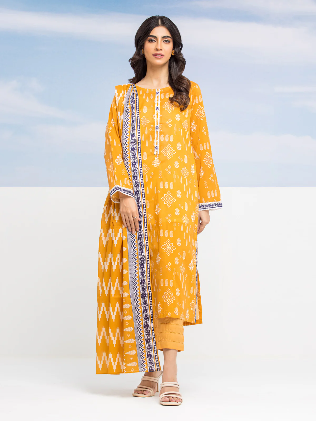 Unstitched Printed Lawn Suit - EWU24A1-28404-3P - Image 6