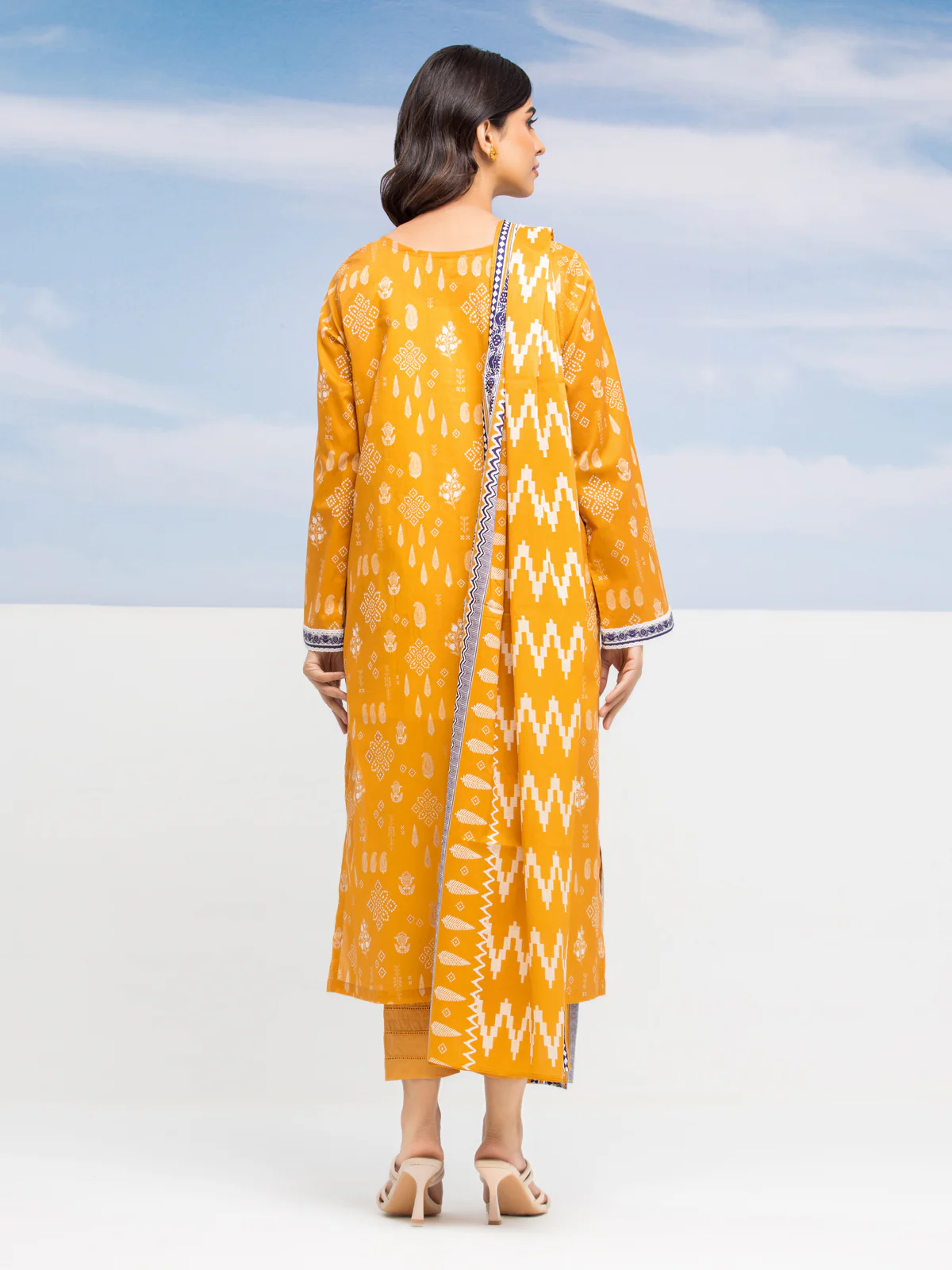 Unstitched Printed Lawn Suit - EWU24A1-28404-3P - Image 7