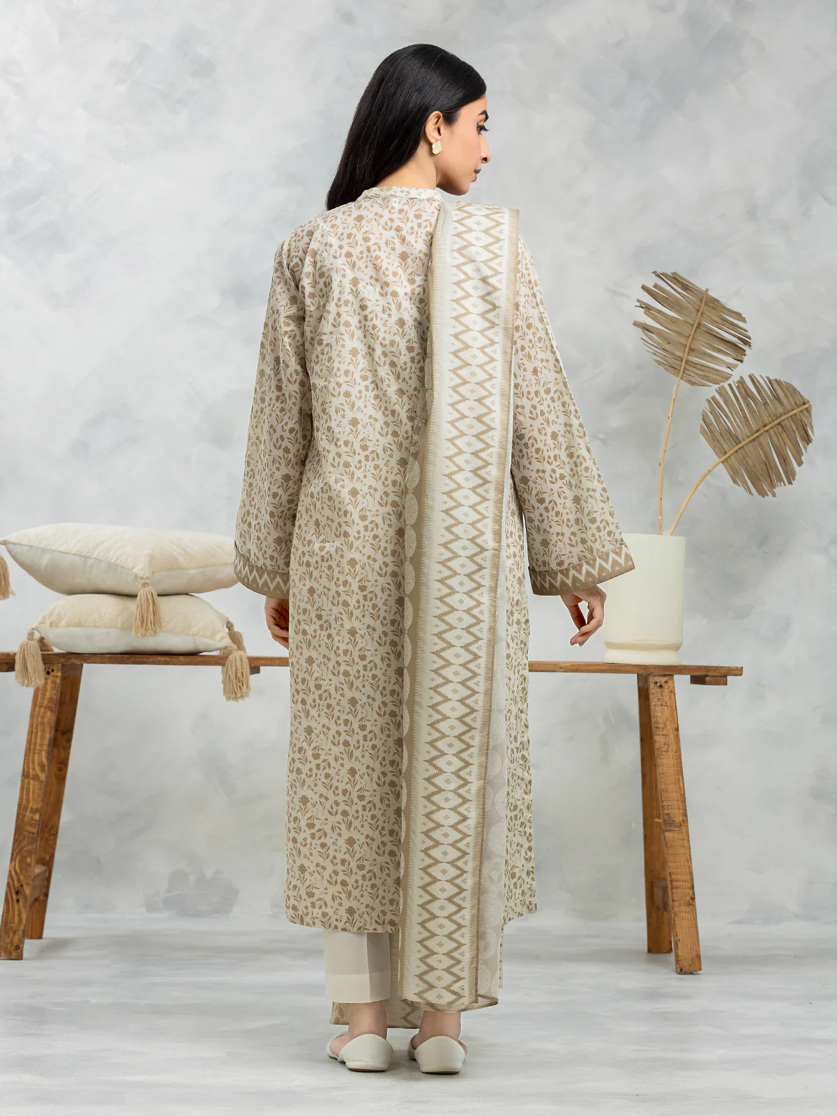 Unstitched Printed Lawn Suit - EWU24A1-28418-3P - Image 2