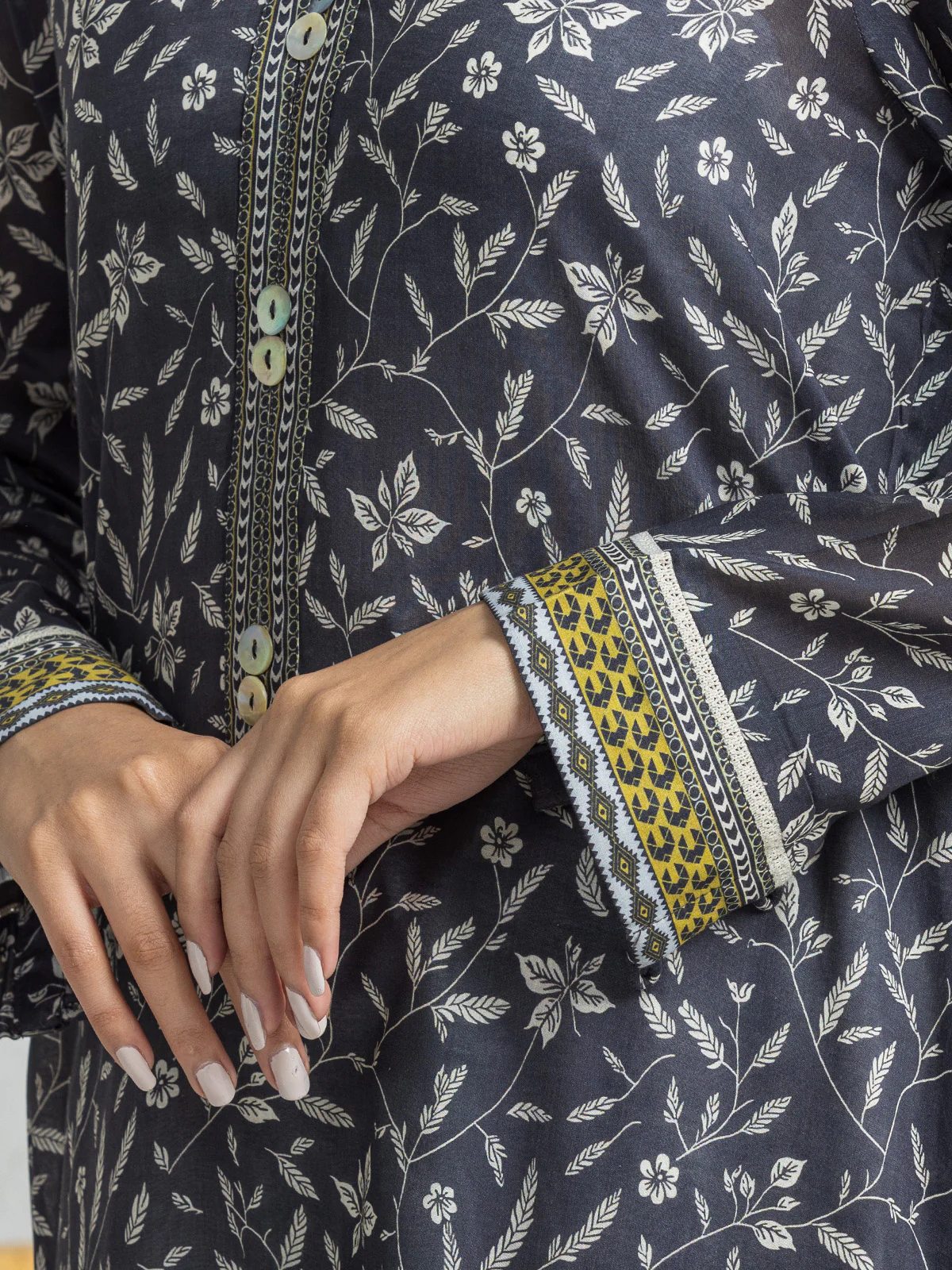 Unstitched Printed Lawn Suit - EWU24A1-28566-3P - Image 4