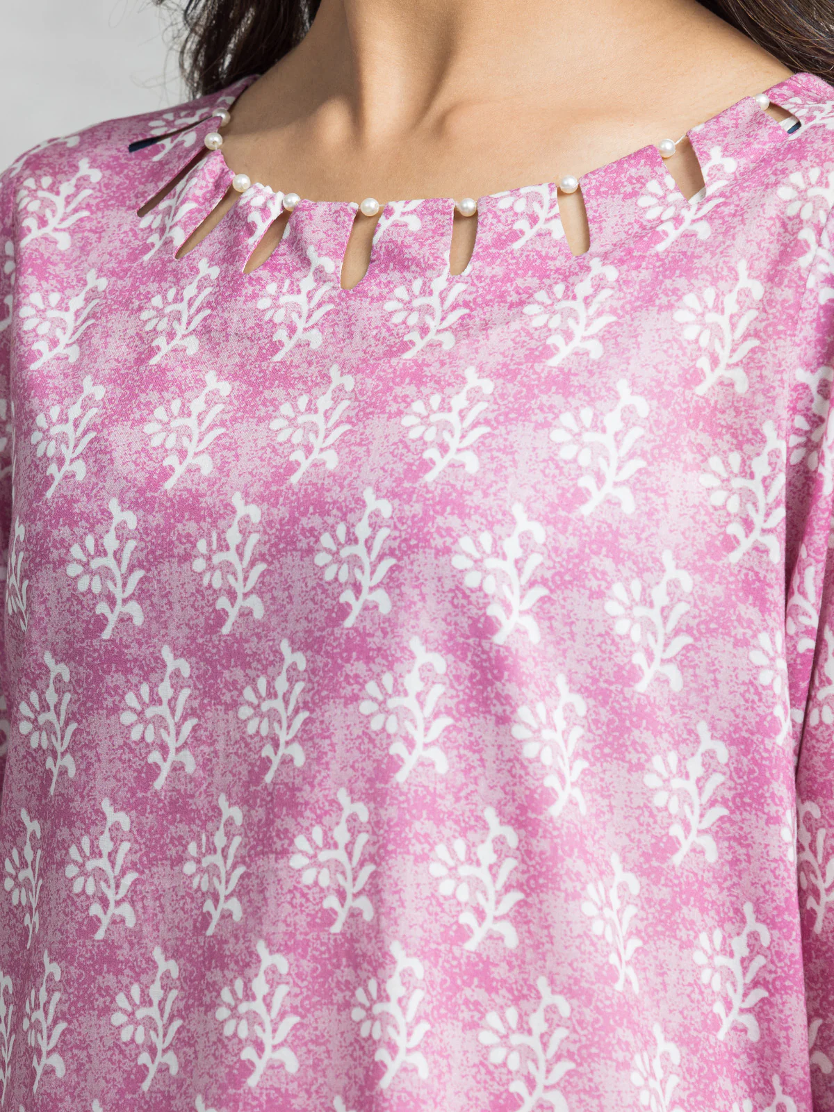 Unstitched Printed Lawn Suit - EWU24A1-28574-3P - Image 4