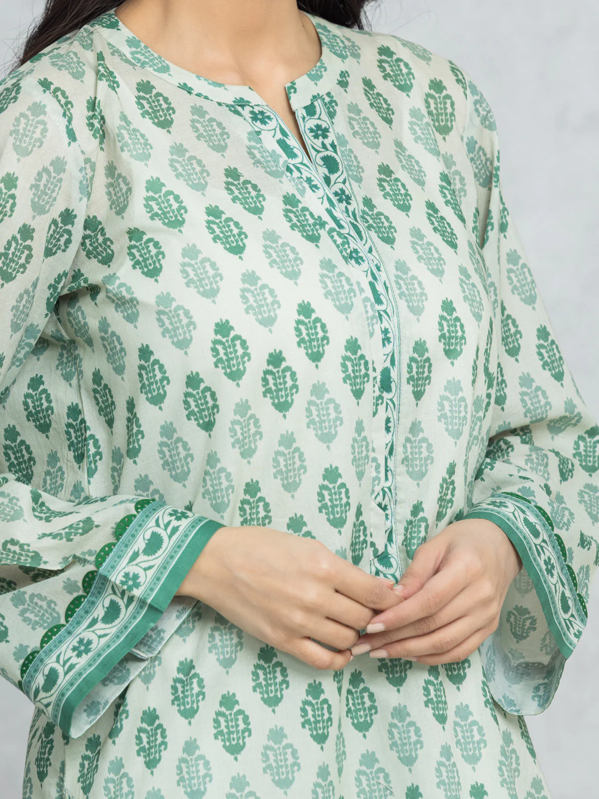 Unstitched Printed Lawn Suit - EWU24A1-29008-3P - Image 3